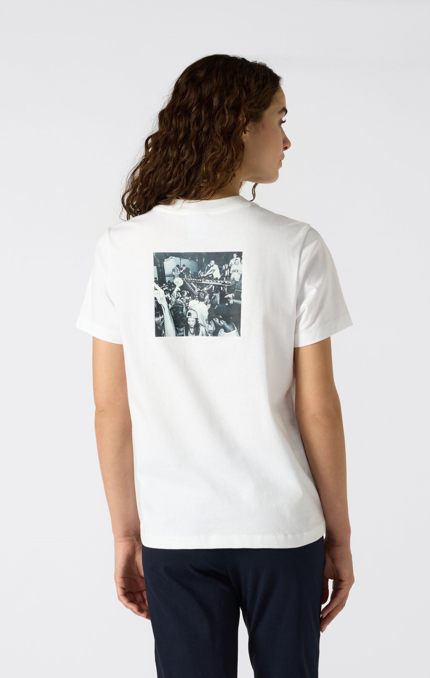 Women's C-Table Graphic T-Shirt