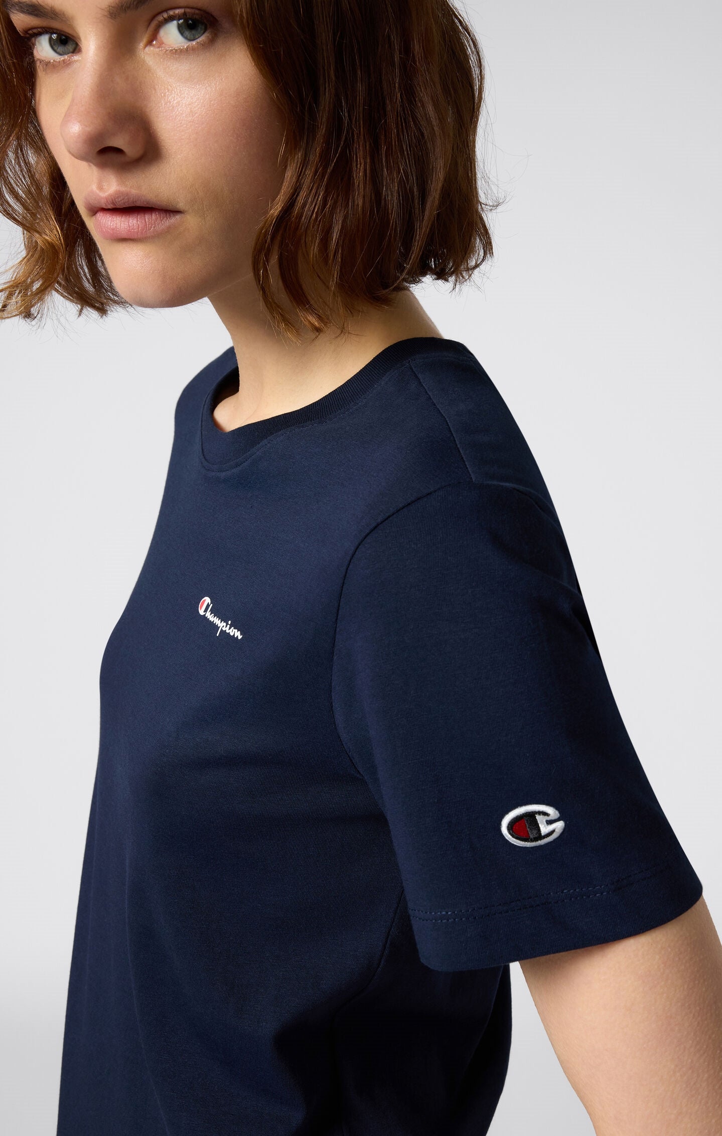 T-Shirt Icons für Damen mit kurzen Ärmeln