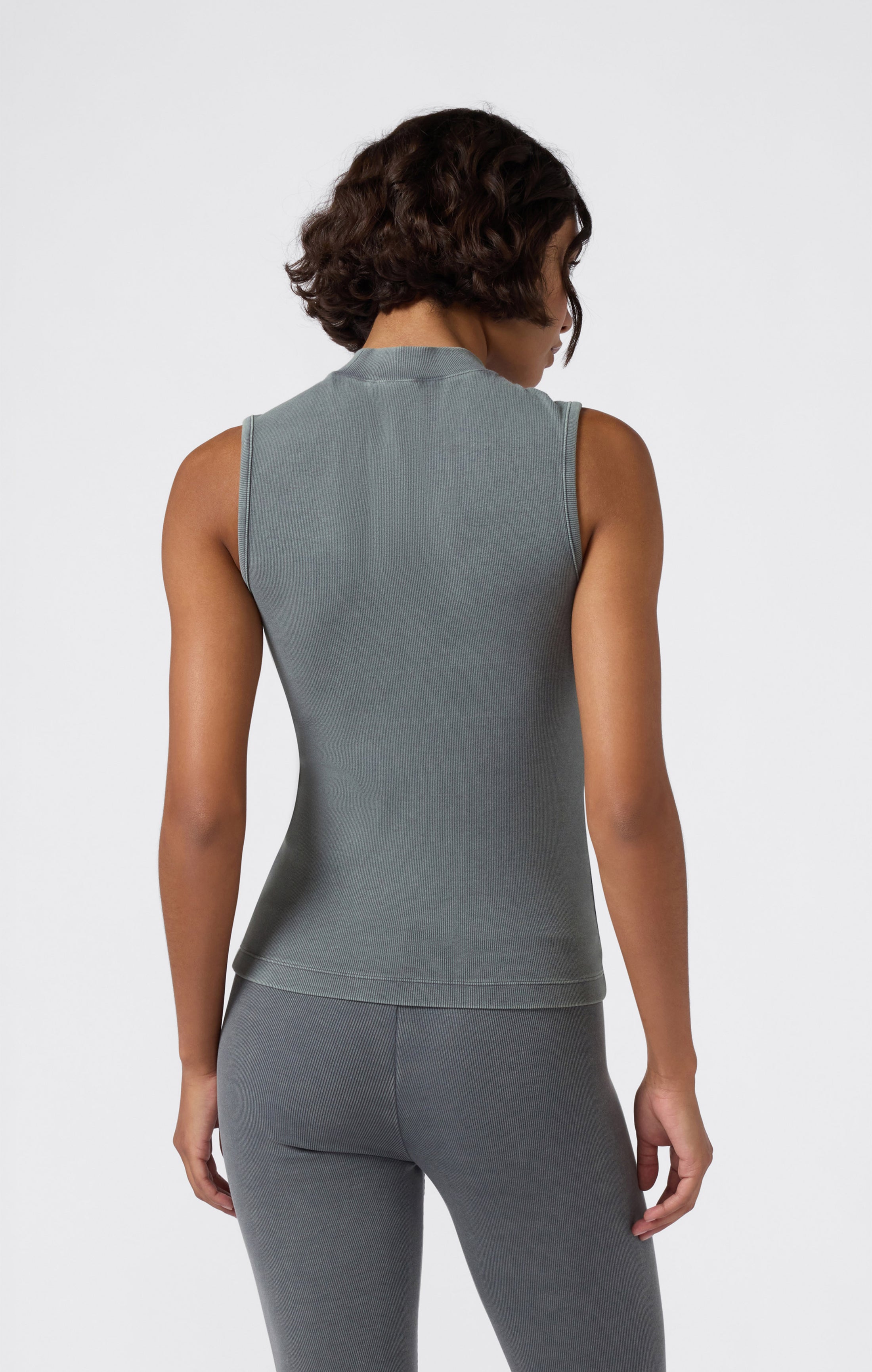 Women's Fitted Tank Top