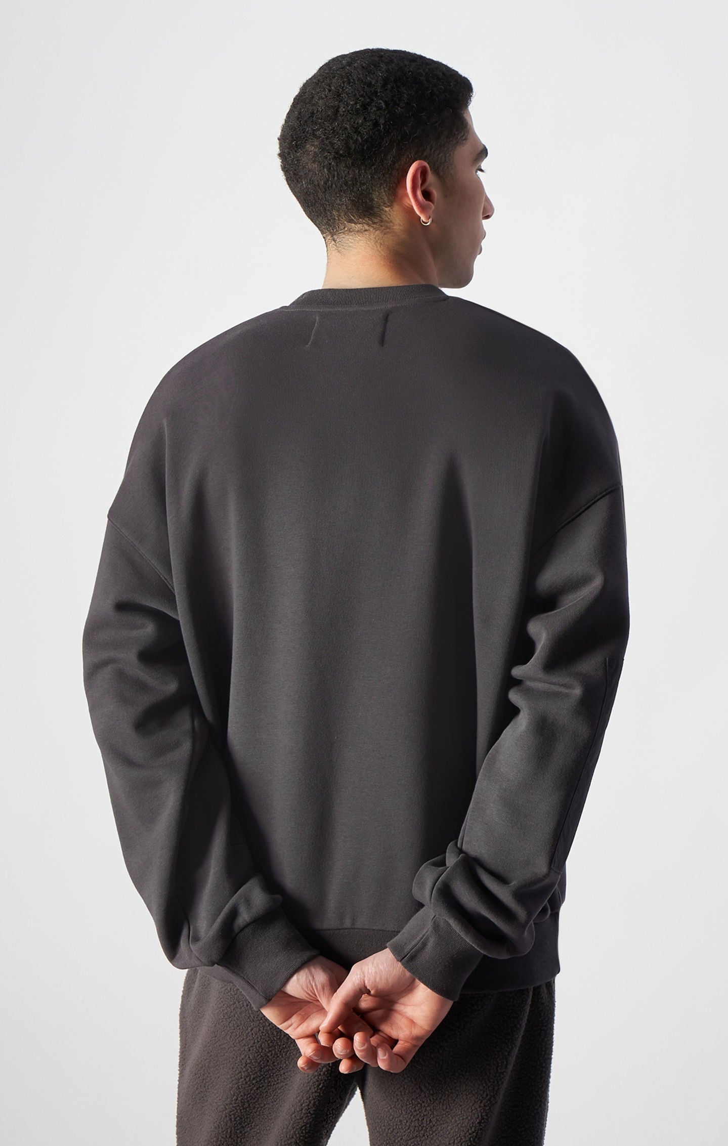 Sweatshirt aus schwerem recyceltem Fleece aus Kreislaufwirtschaft