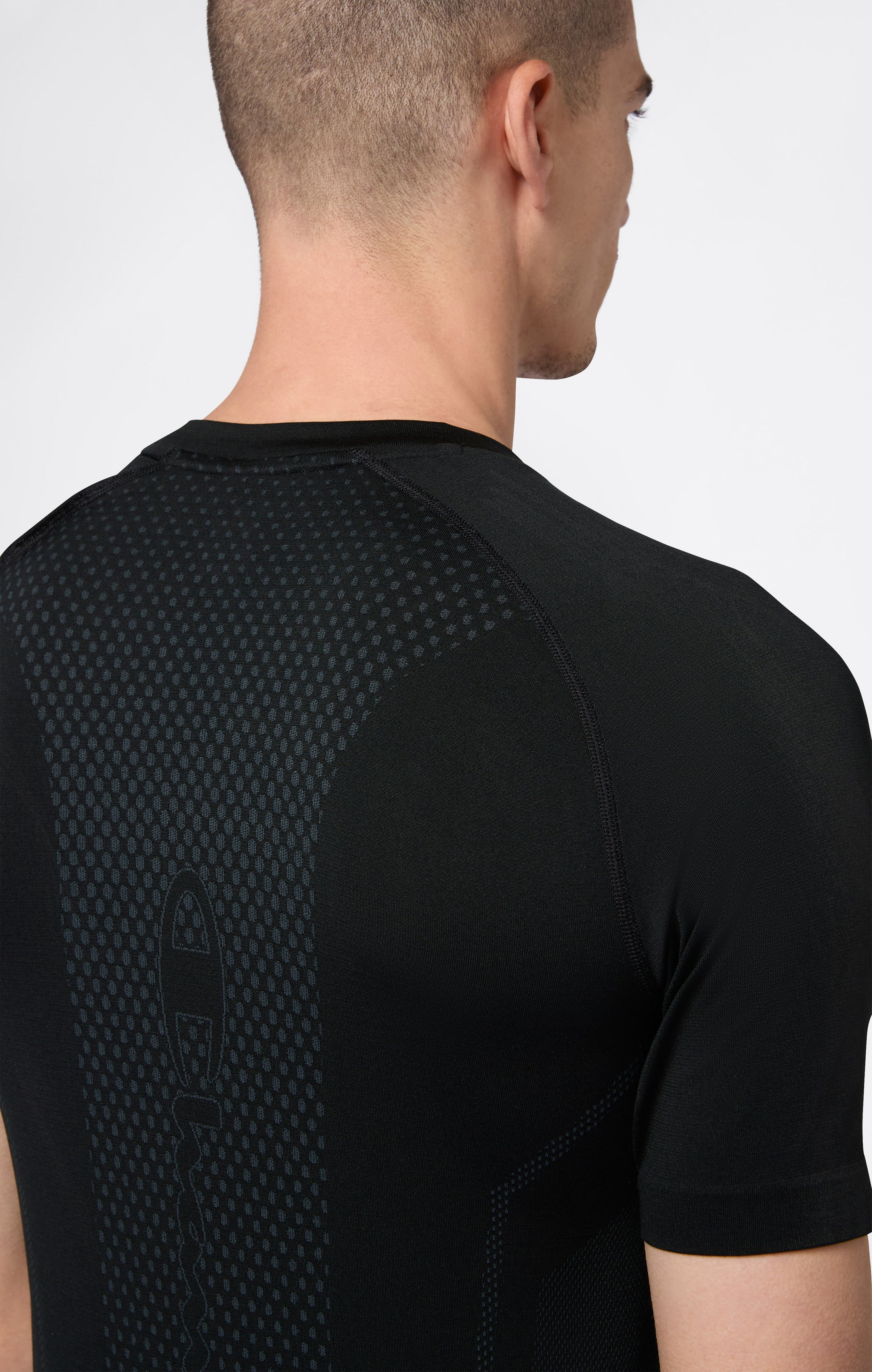 Herren Seamless T-Shirt mit atmungsaktivem Rückenpanel Quick Dry