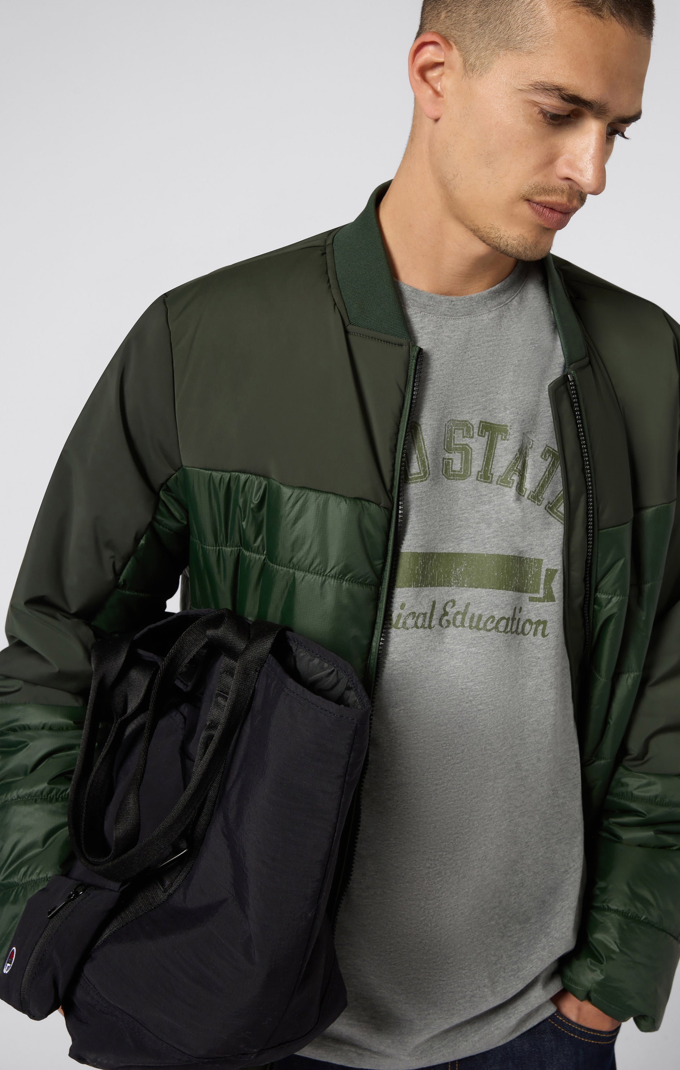 Camiseta de hombre con cuello redondo y estampado