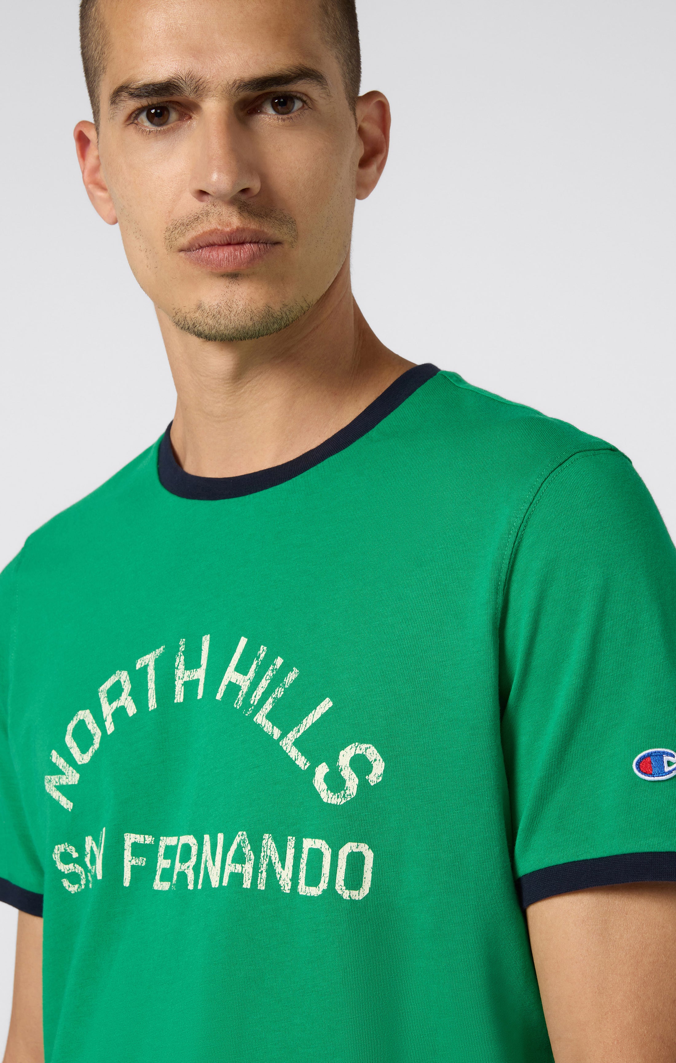 T-shirt homme à col rond avec imprimé et bordures contrastantes