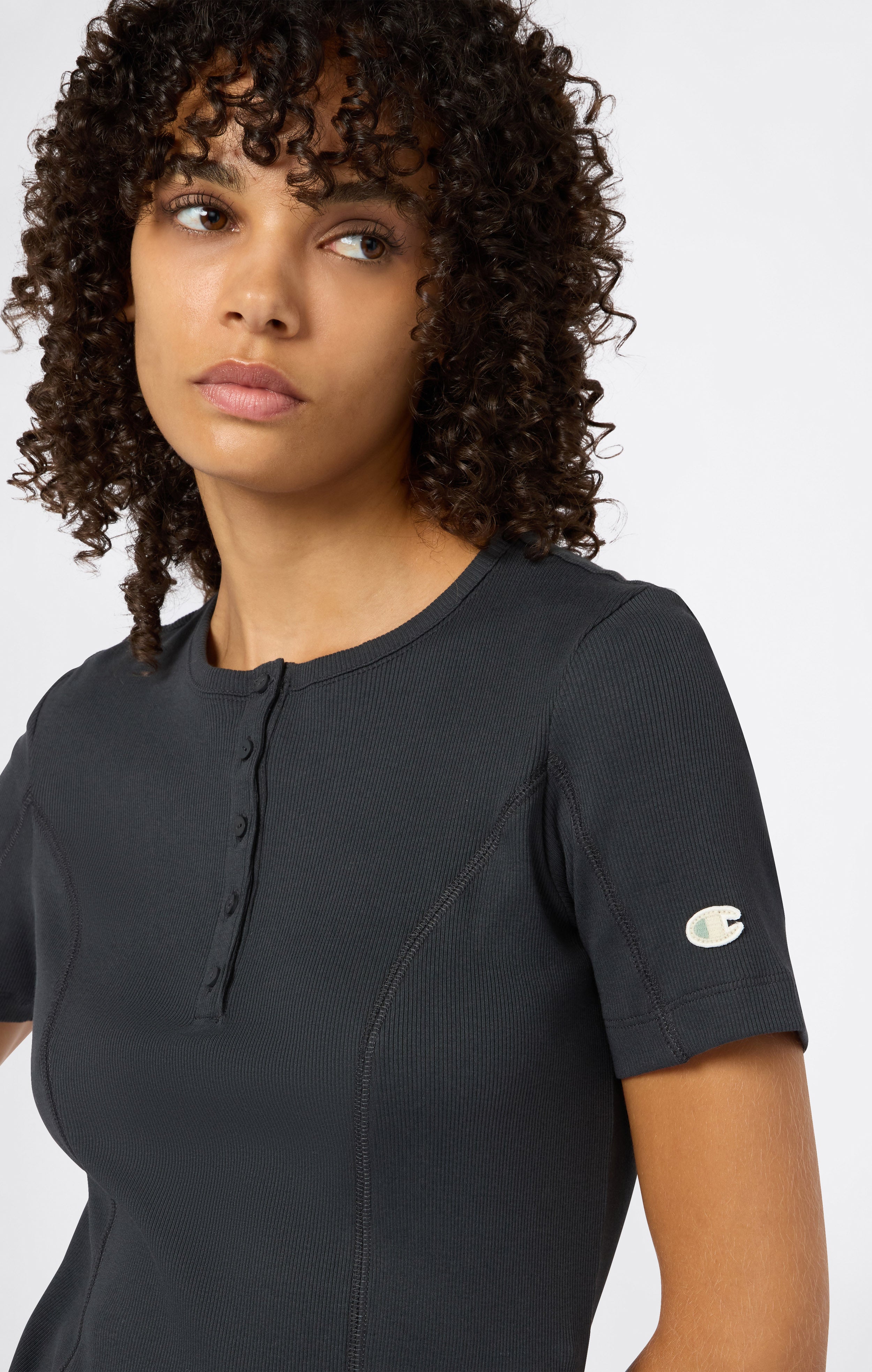 Camiseta Eco Future de corte ceñido para mujer