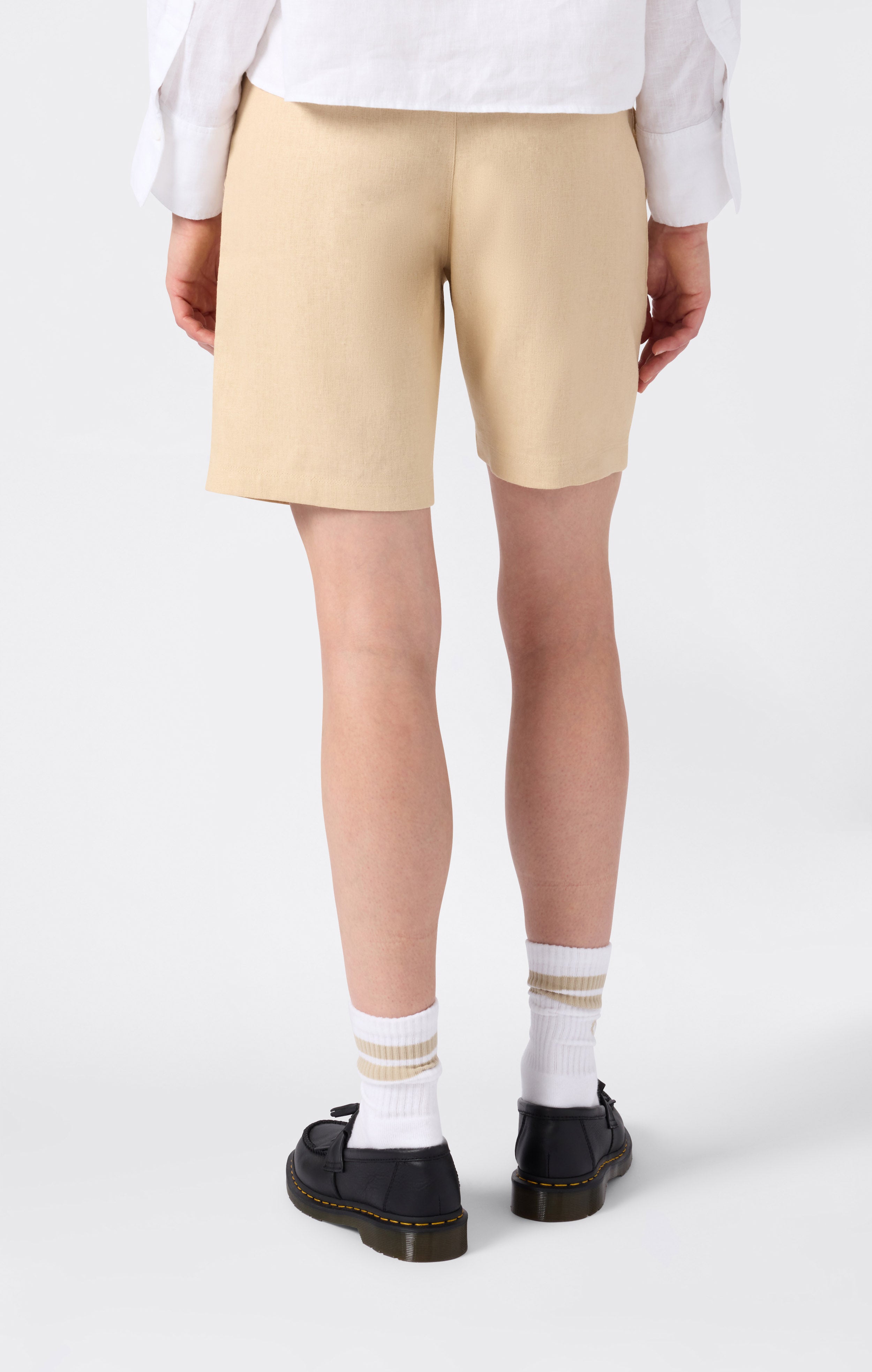 Bermuda da donna in misto lino lavato