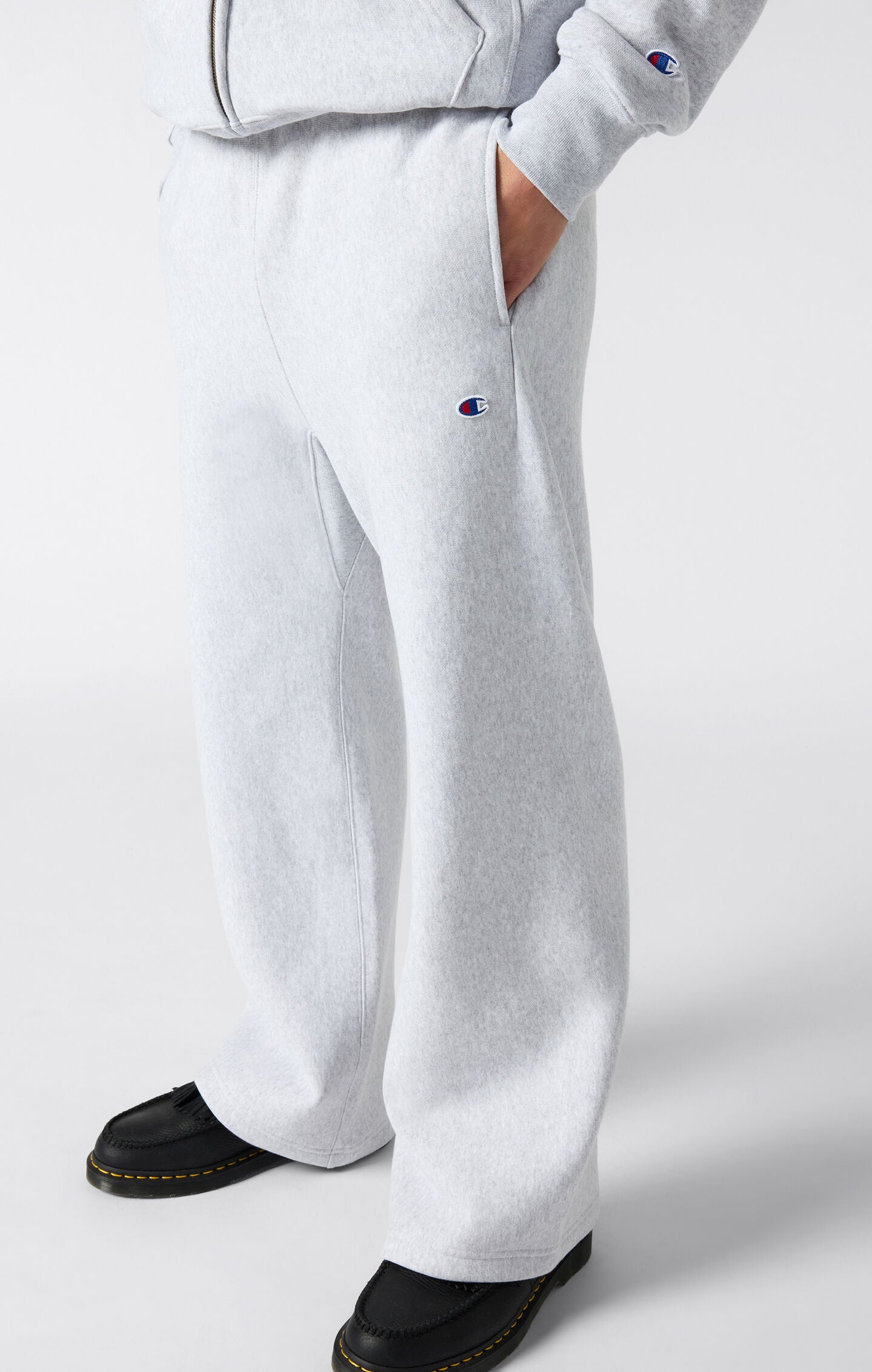 Men’s Heavyweight Wide-Leg Fleece Jogger Pants Reverse Weave