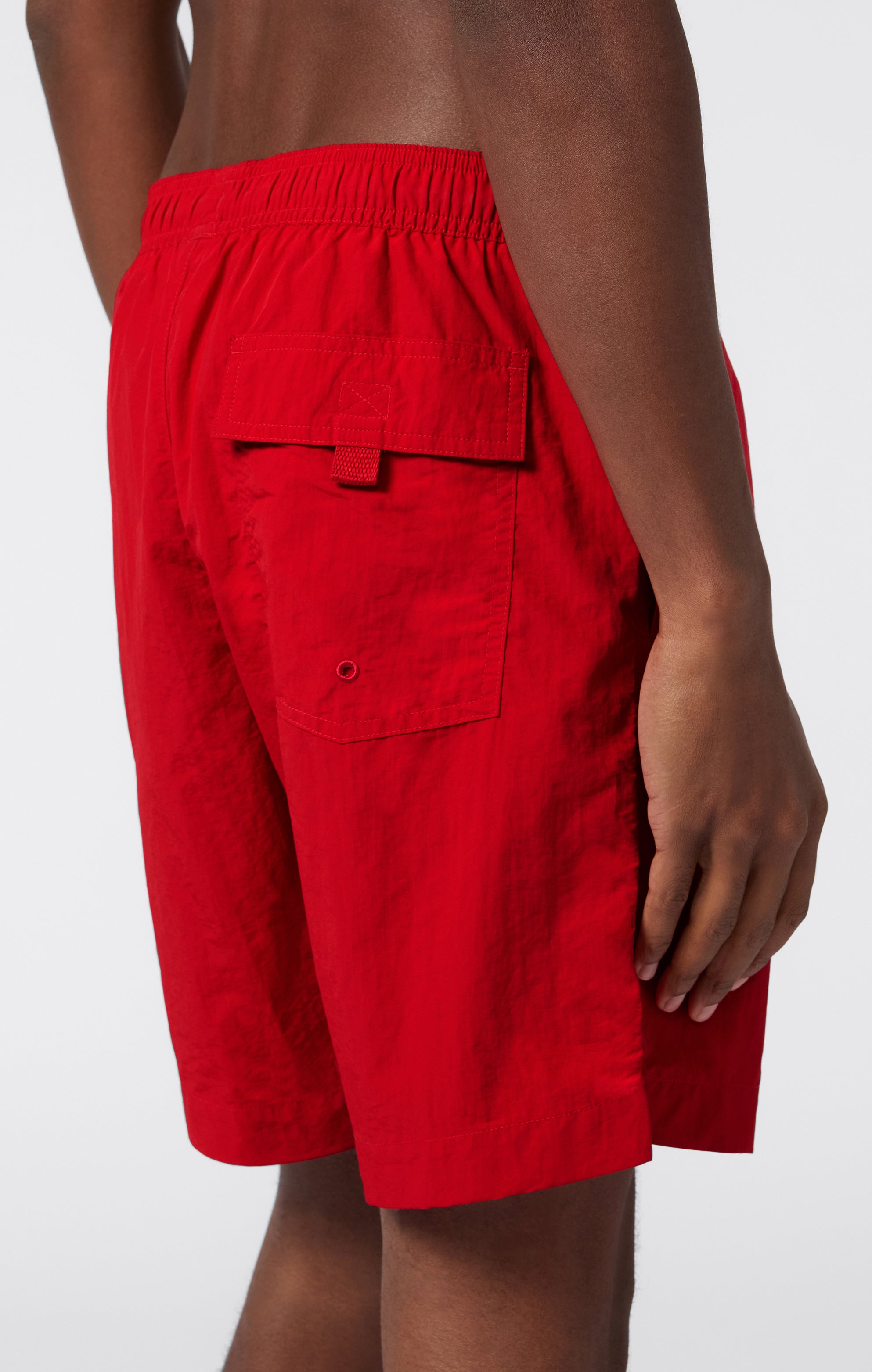 Pantaloneta de playa con logo grande