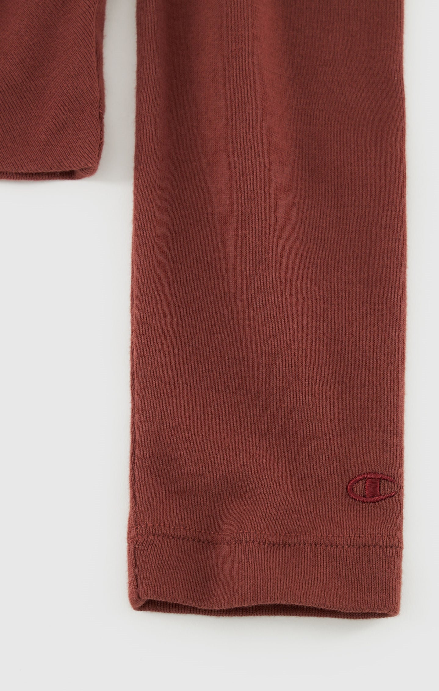 Haut à manches longues croisé sur le devant