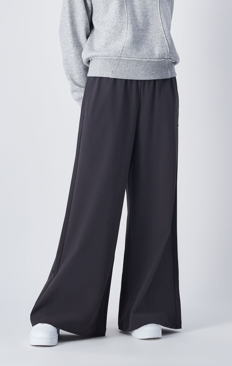 Pantaloni in tessuto a gamba ampia