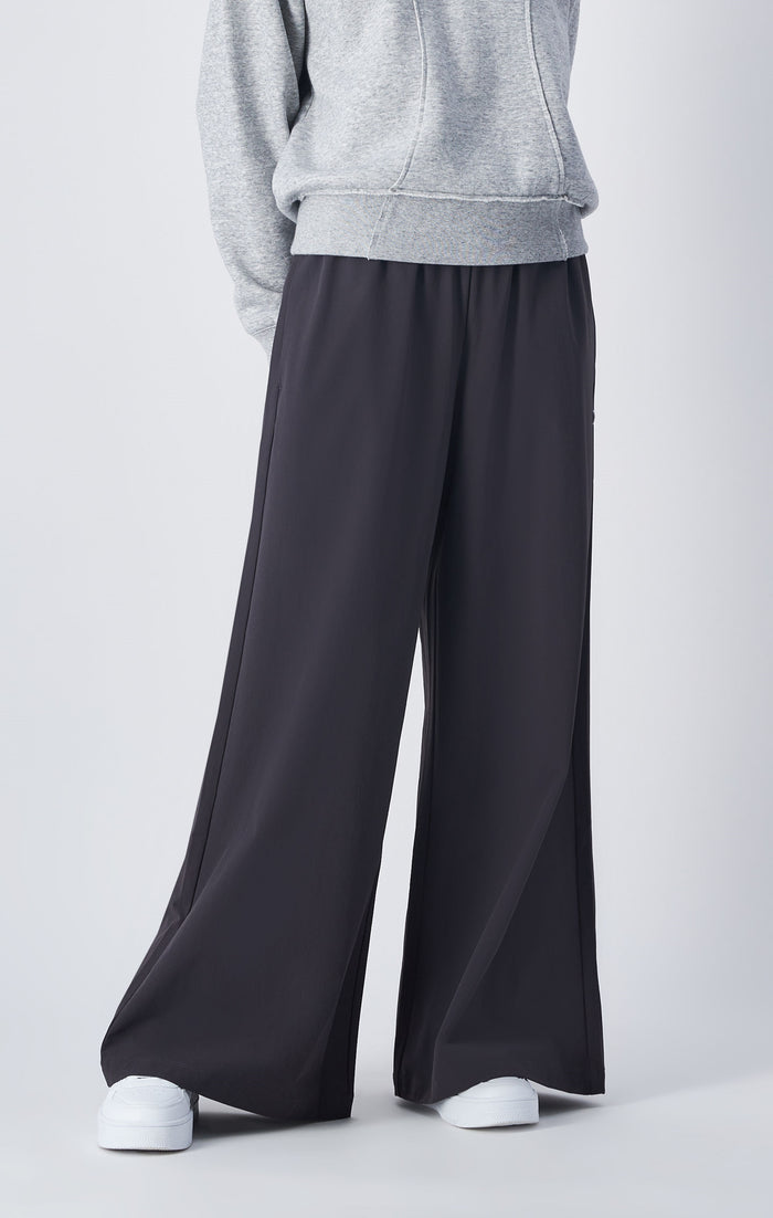 Pantaloni in tessuto a gamba ampia