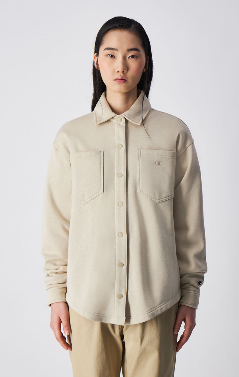 Chemise avec logo ton sur ton
