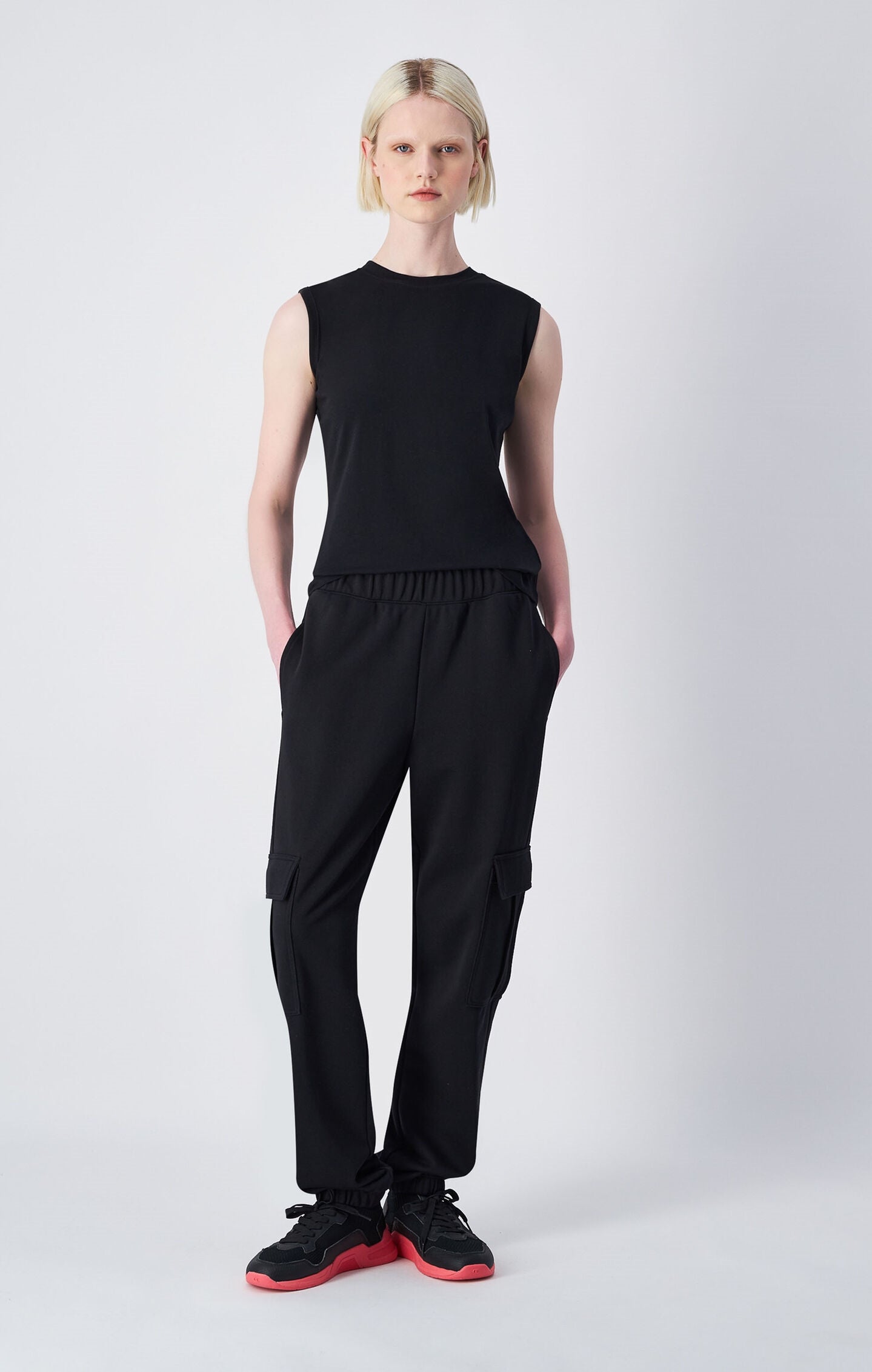 Women's Lightweight Cargo Pants with Elastic Ankles