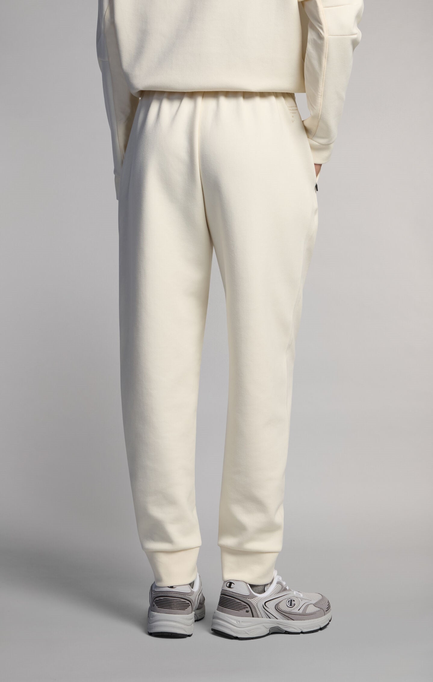 C-Tech Women’s Slim Fit Joggers in Stretch Interlock