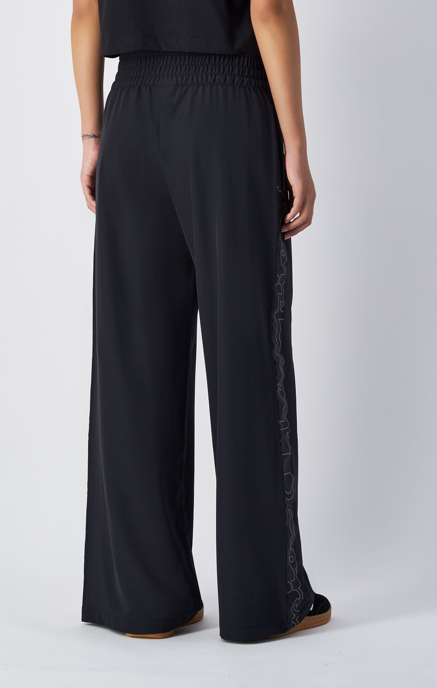 Hose für Damen mit weitem Bein