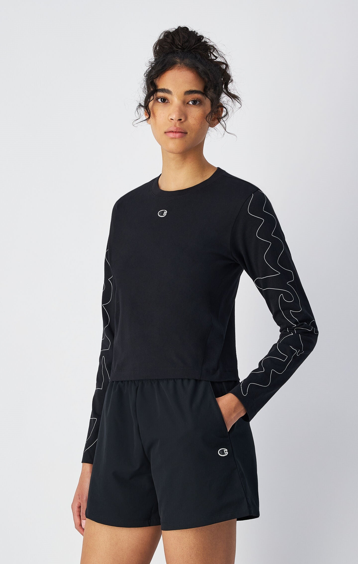 T-Shirt für Damen mit langen Ärmeln und Rundhalsausschnitt