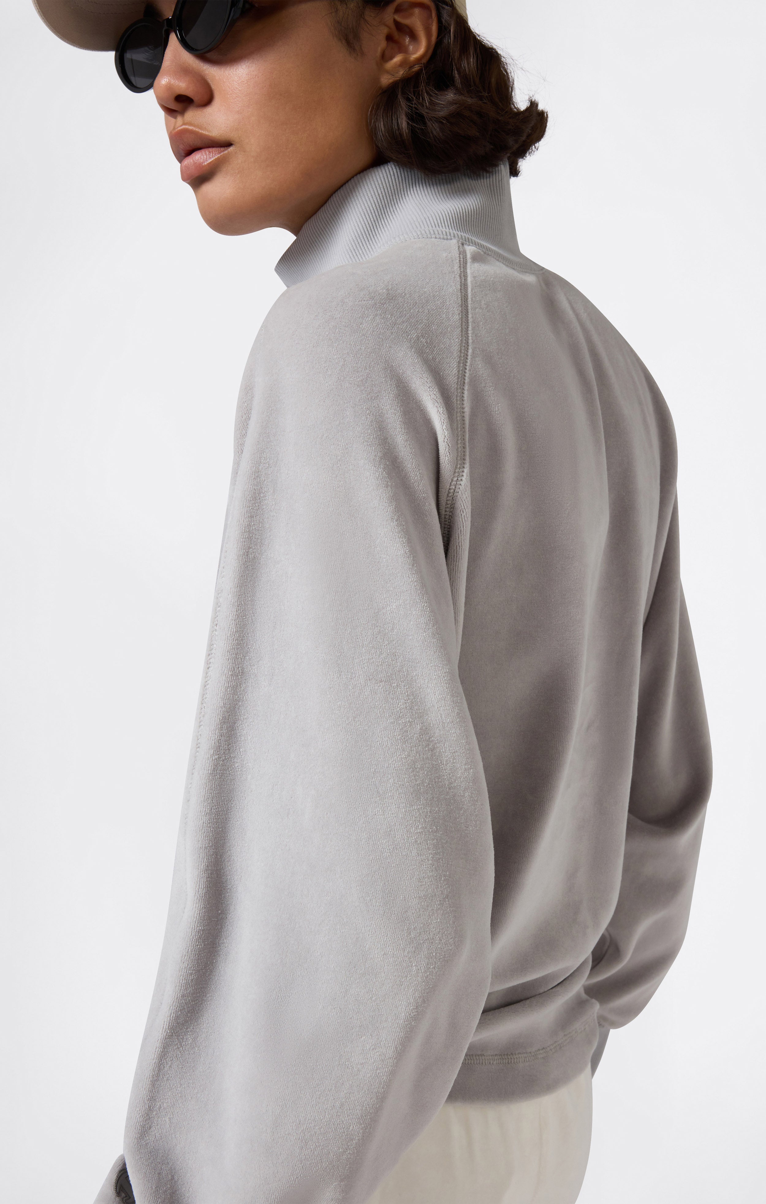 Velours-Sweatshirt mit halbem Reißverschluss für Damen