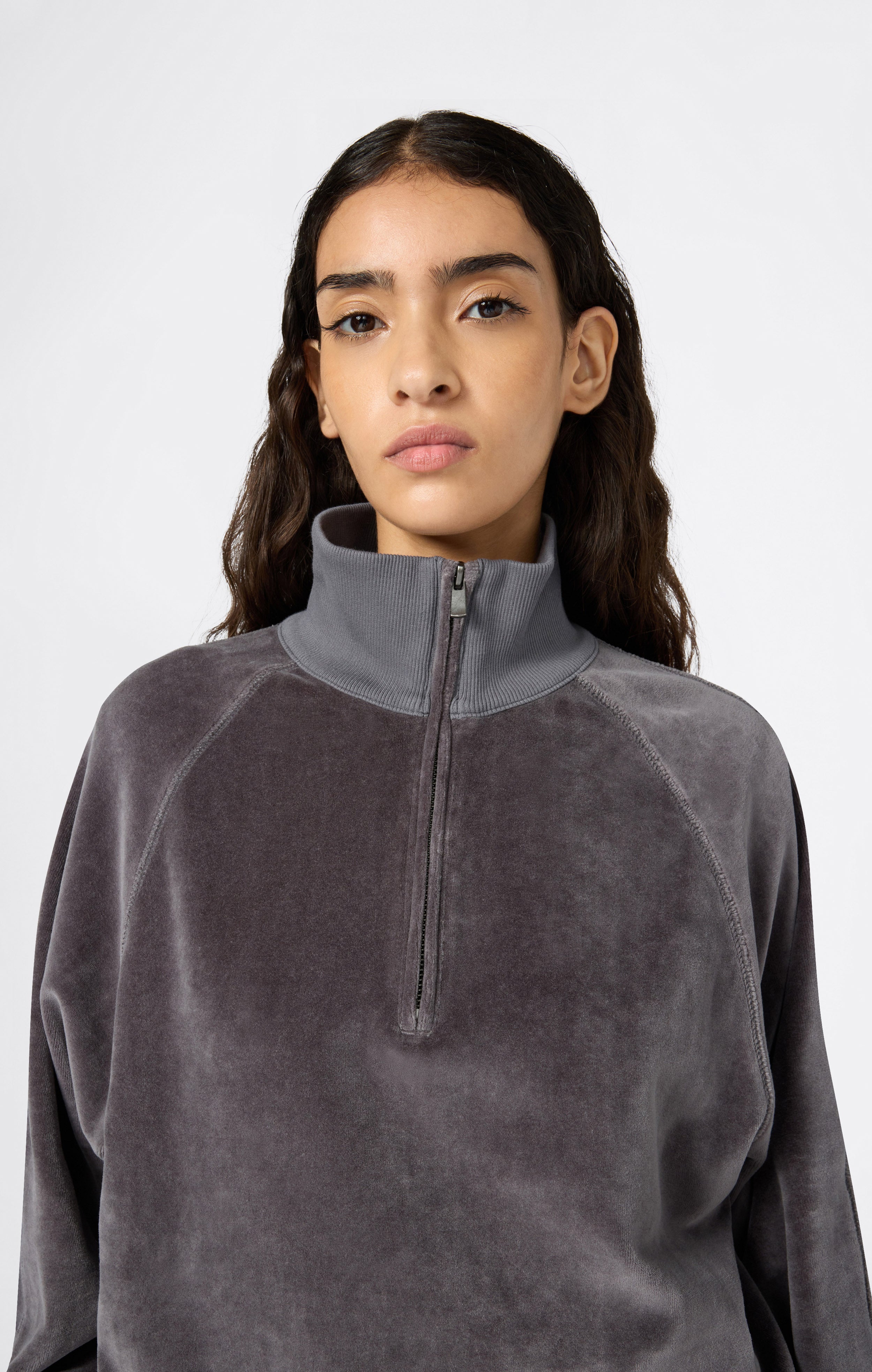 Velours-Sweatshirt mit halbem Reißverschluss für Damen