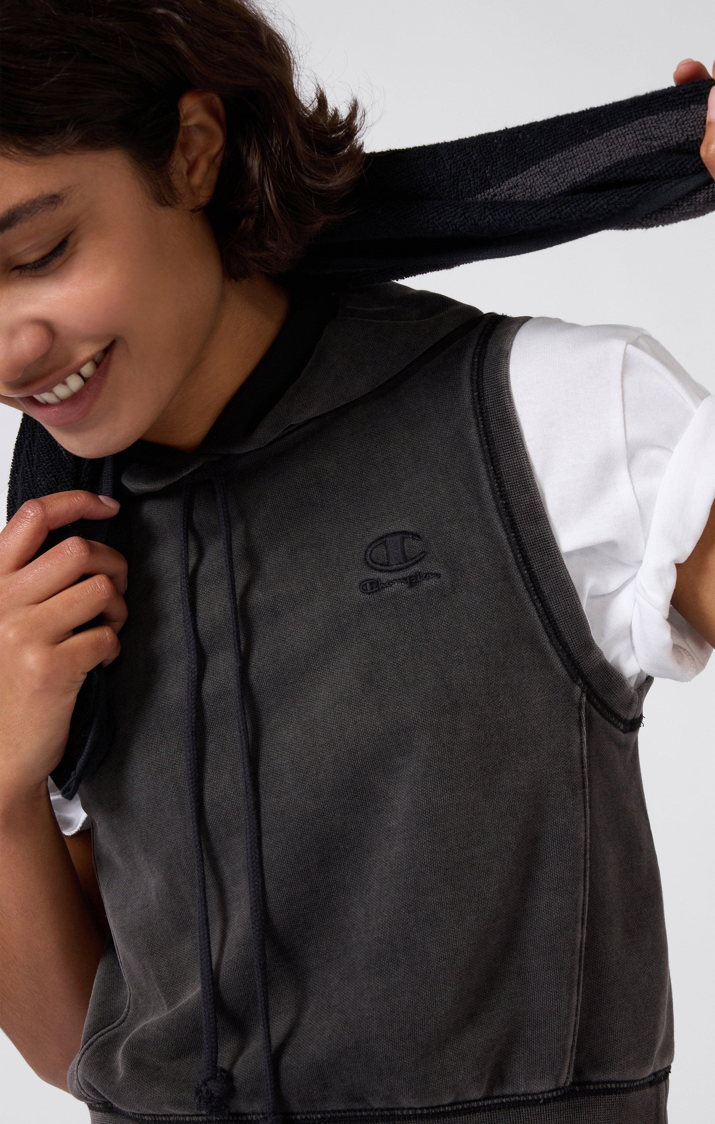 Damen-Kapuzenpullover mit Slim Fit