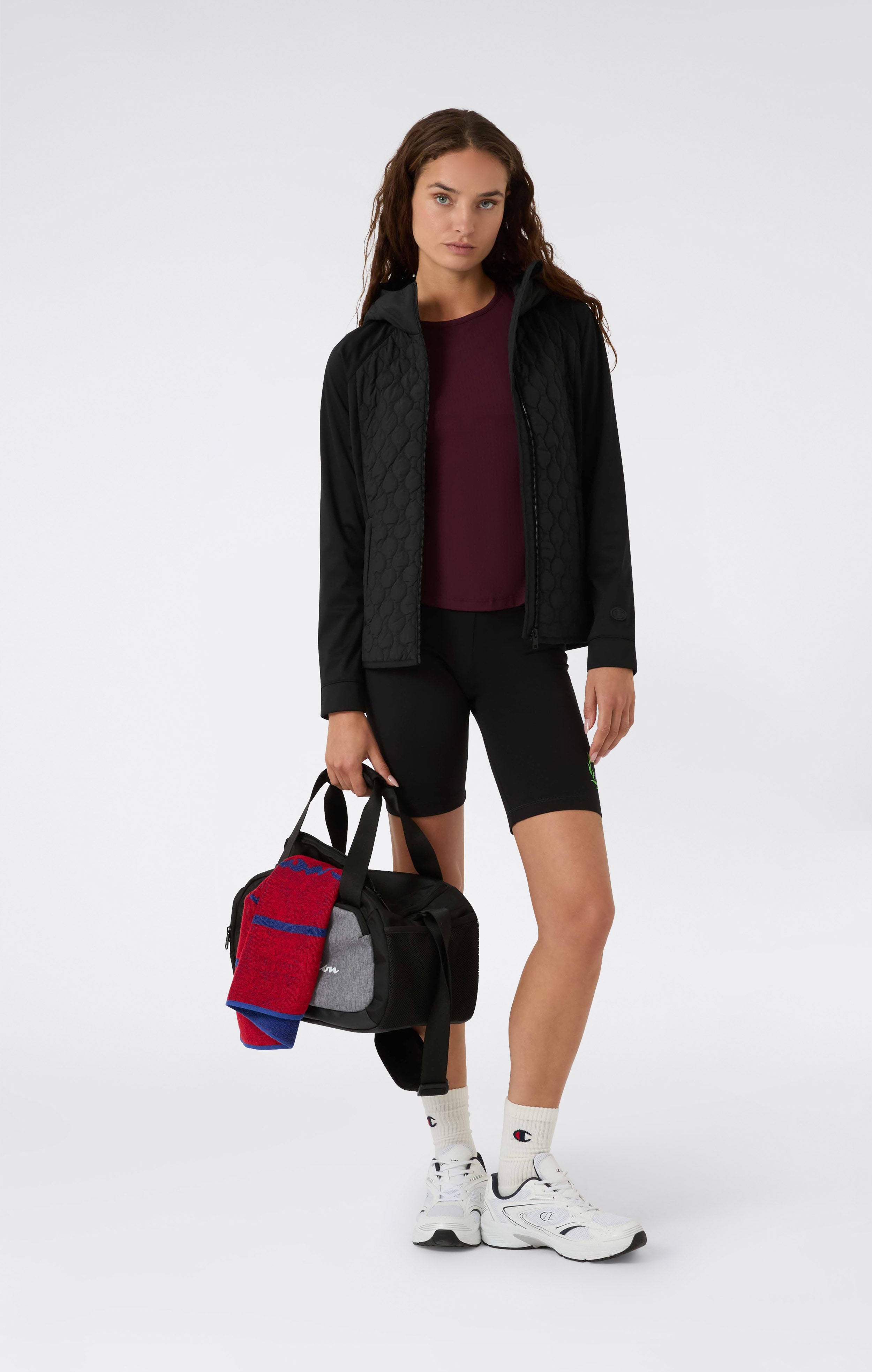 Chaqueta acolchada con capucha para mujer