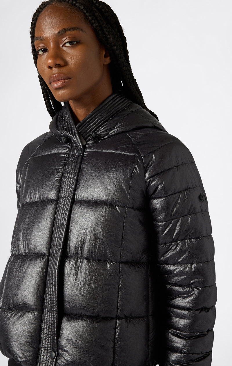 Piumino Lucido con Cappuccio da Donna