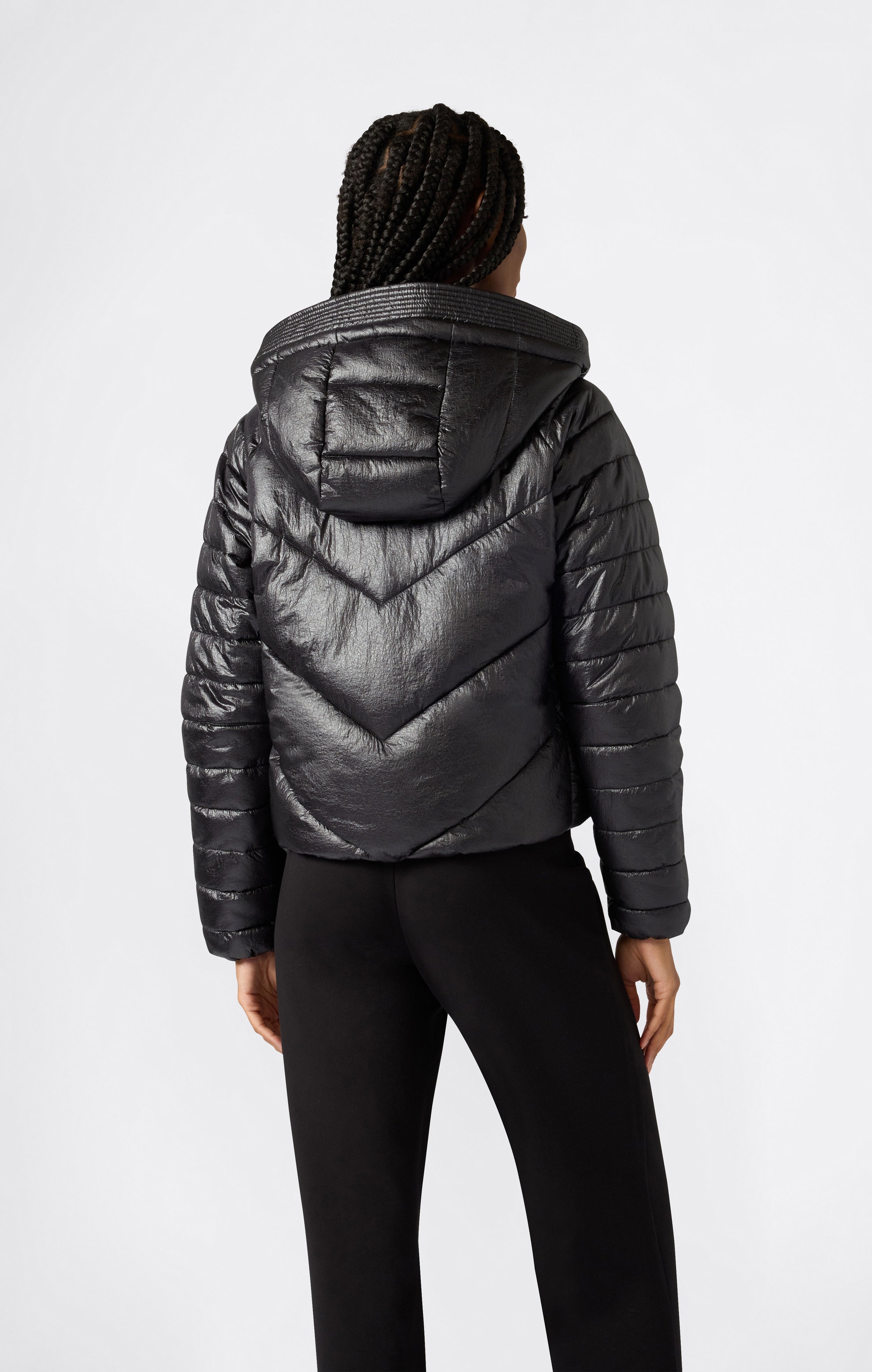Glänzende Steppjacke mit Kapuze Damen
