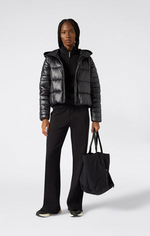 Piumino Lucido con Cappuccio da Donna