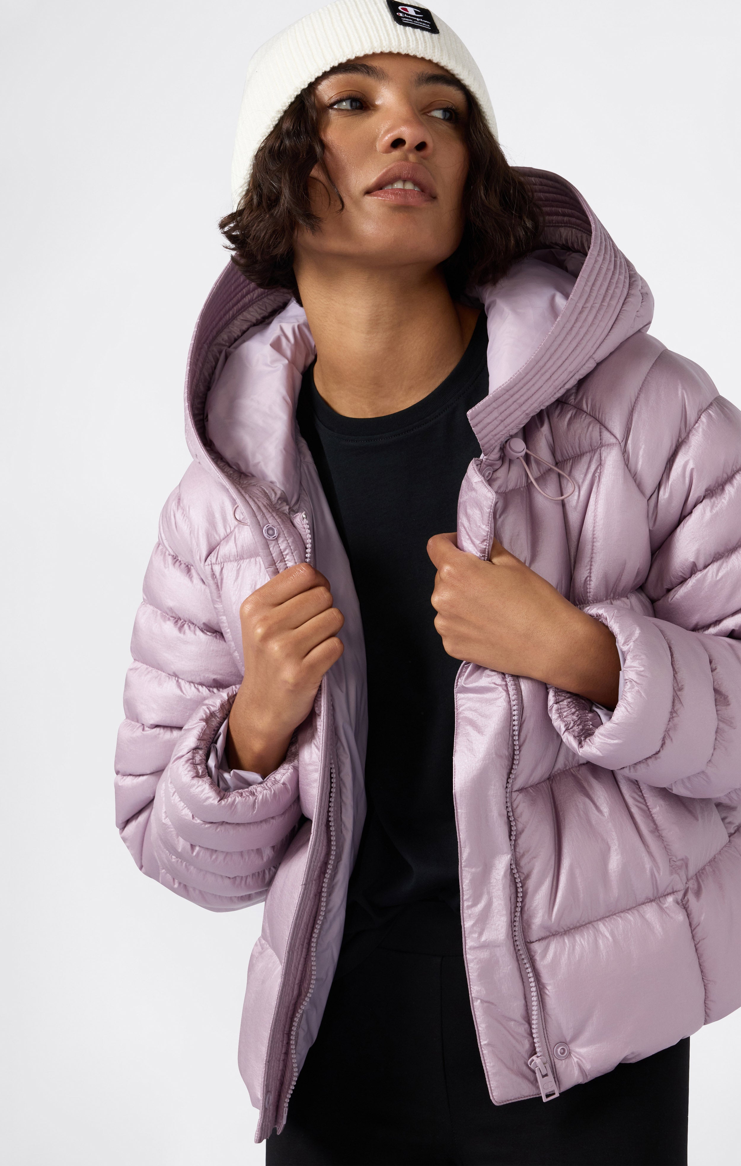 Glänzende Steppjacke mit Kapuze Damen