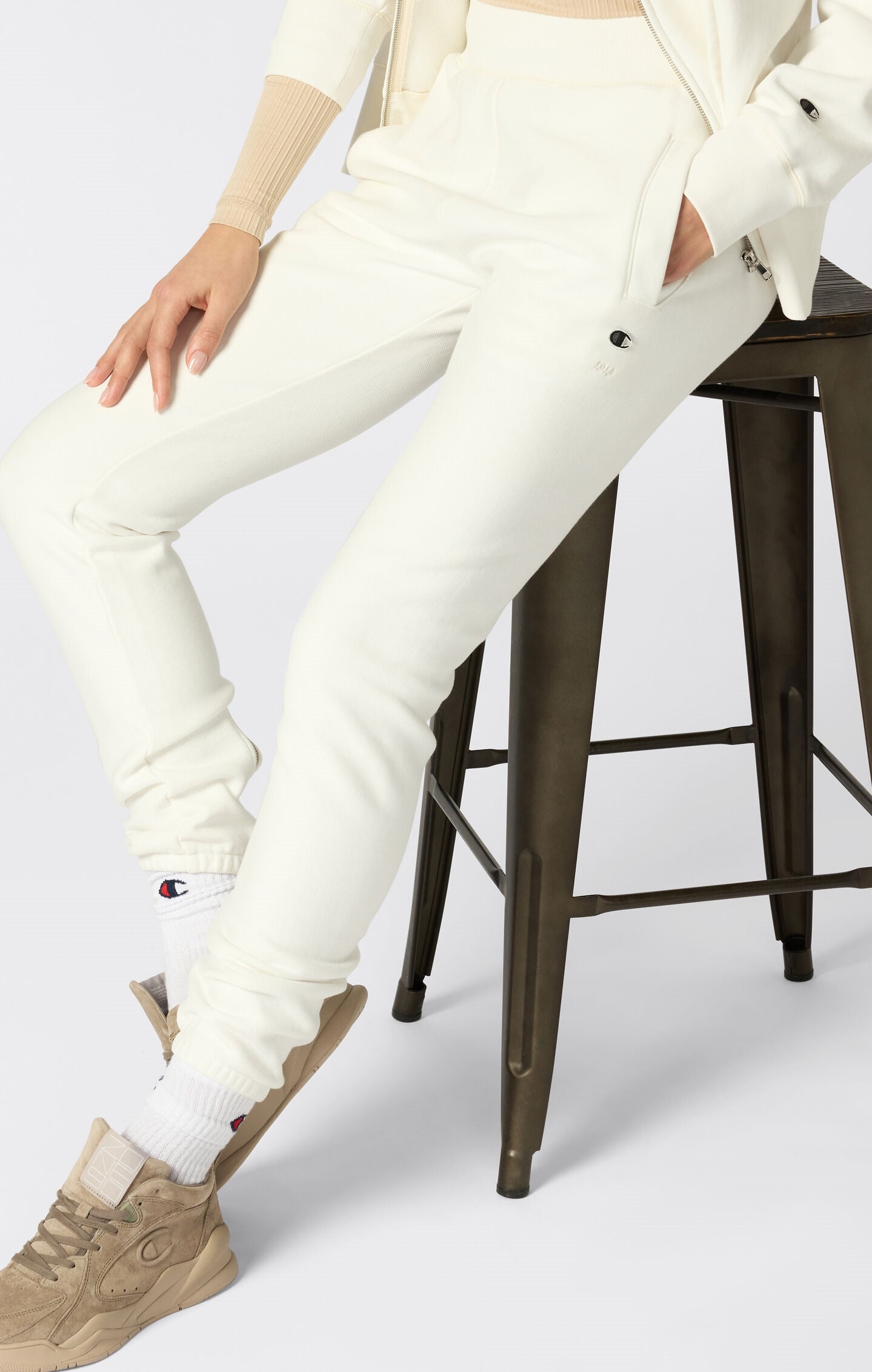 Pantalon Reverse Weave effet délavé avec poignets élastiques - Femmes