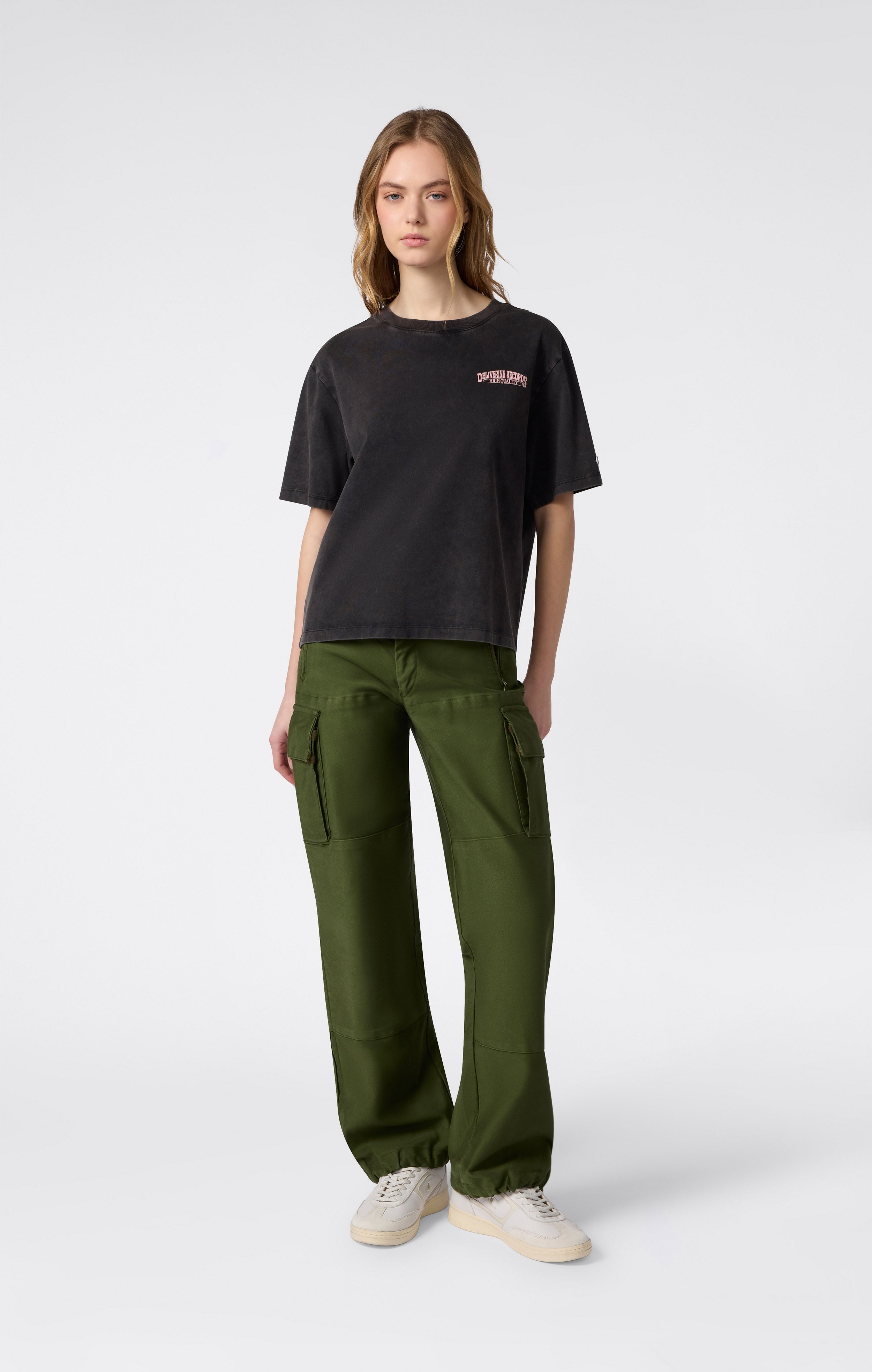 Women’s Loose Fit Graphic T-Shirt