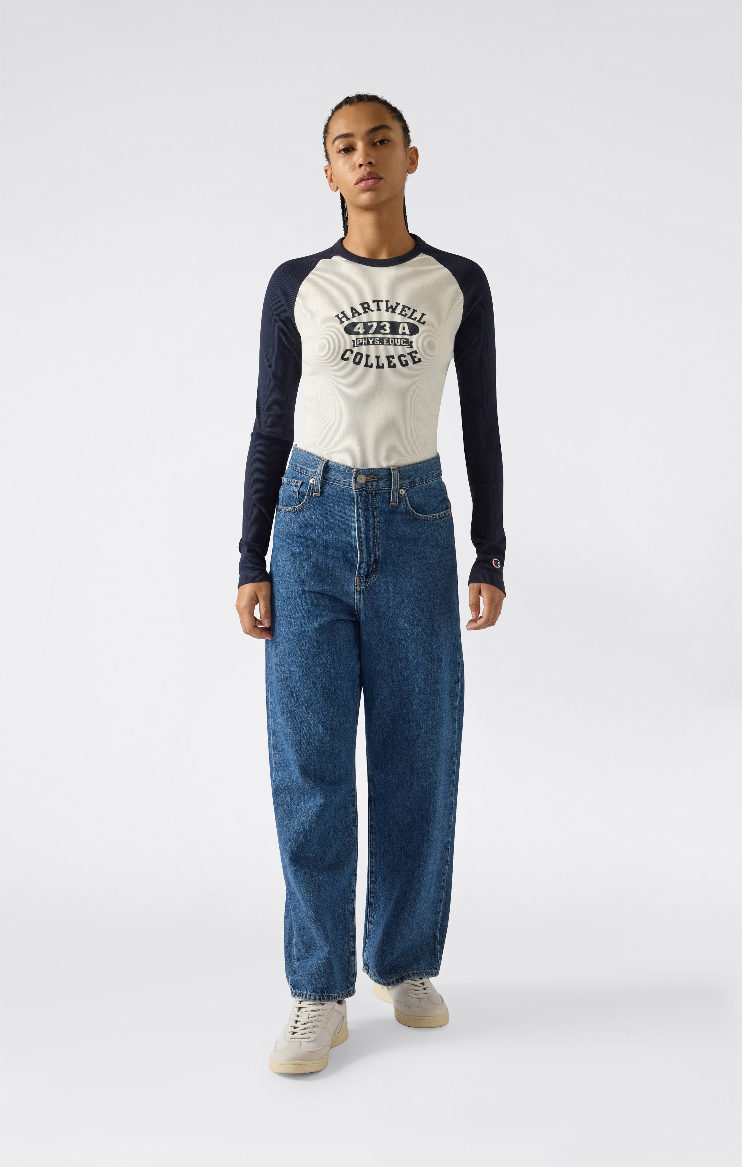 Camiseta Cropped de Manga Larga con Gráfica para Mujer