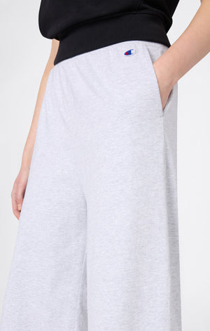 Women’s Reverse Weave 3/4 Bermuda Shorts