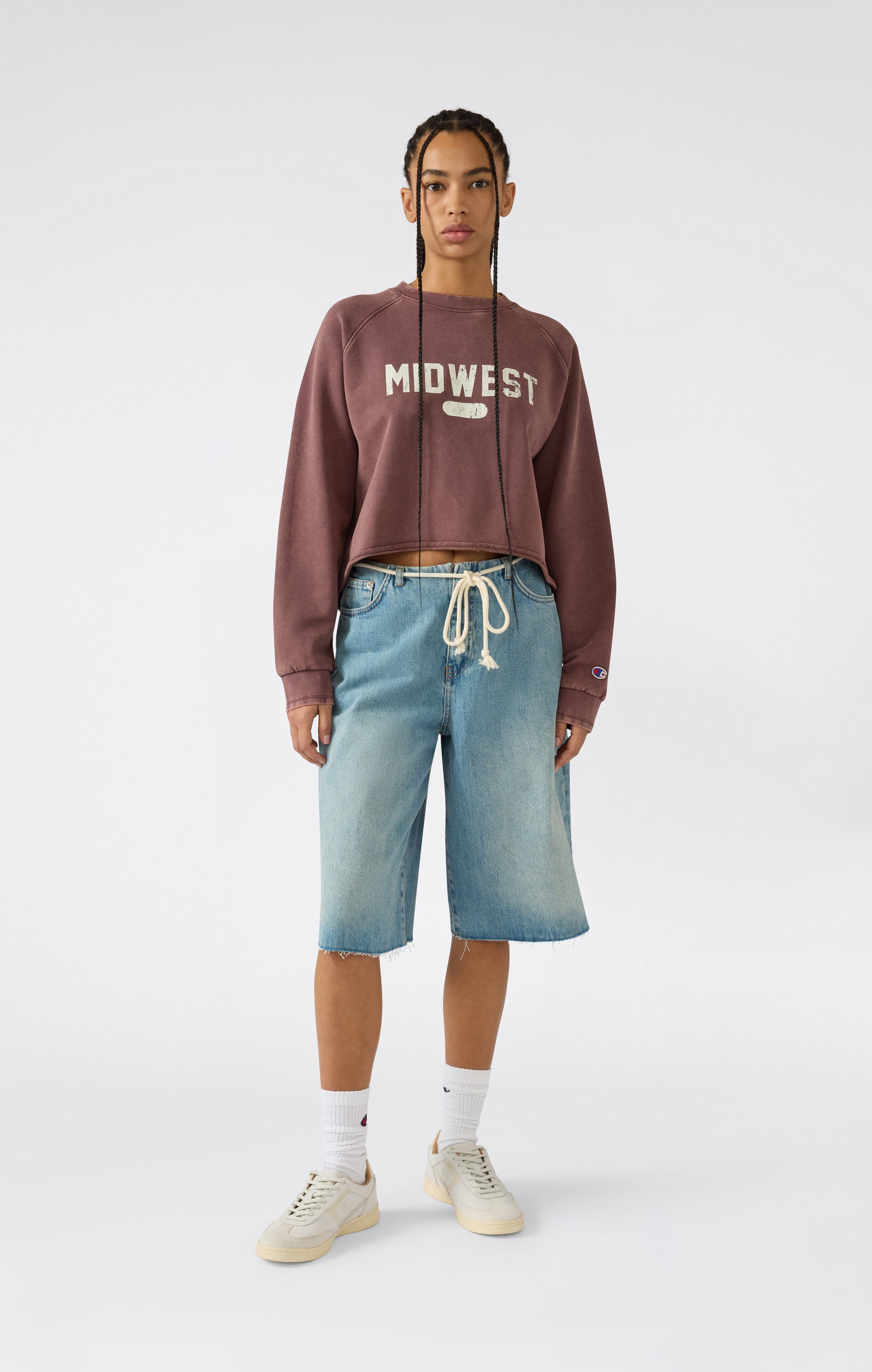 Damen East West Cropped Sweatshirt mit Rundhalsausschnitt