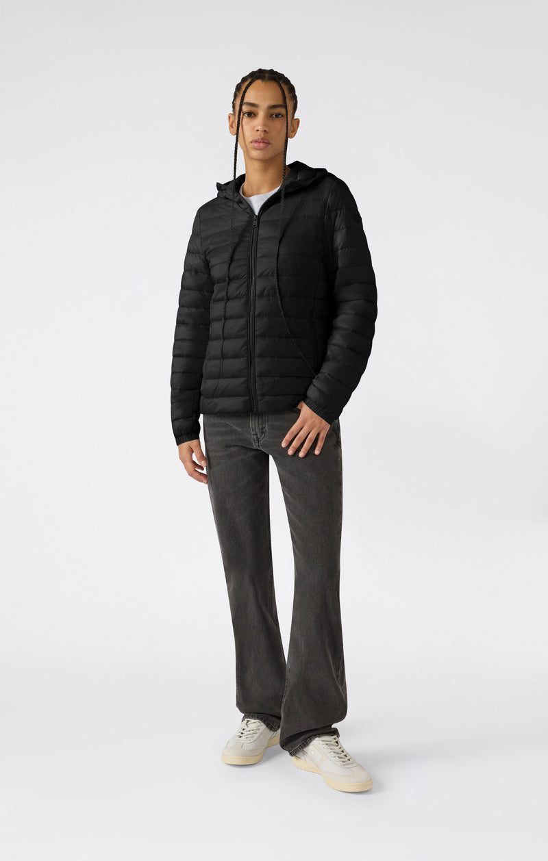 Gepolsterte Damenjacke mit Kapuze