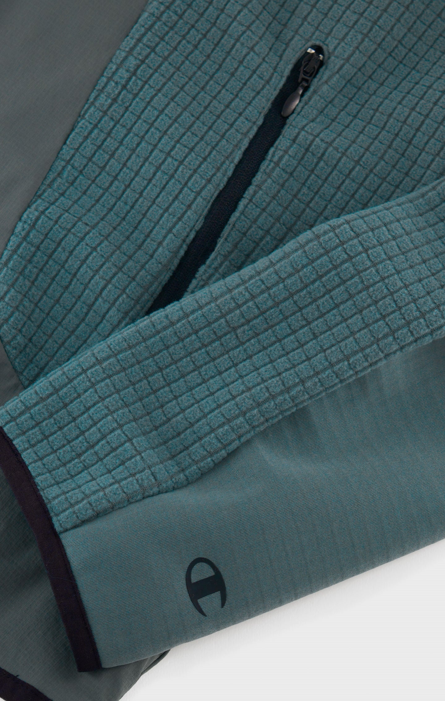 Minimal Full-Zip Fleece Sweatshirt