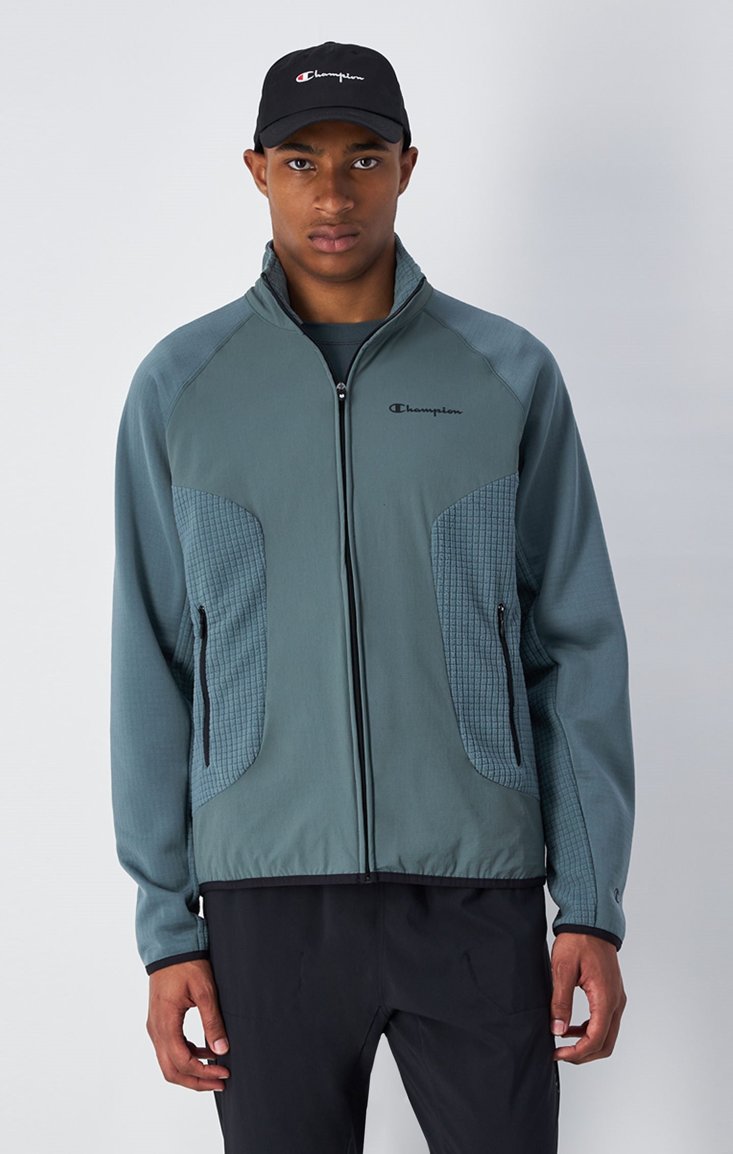 Minimal Full-Zip Fleece Sweatshirt