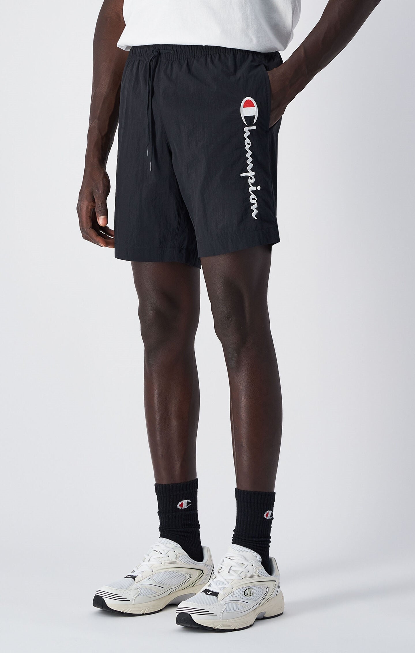 Short de plage avec grand logo