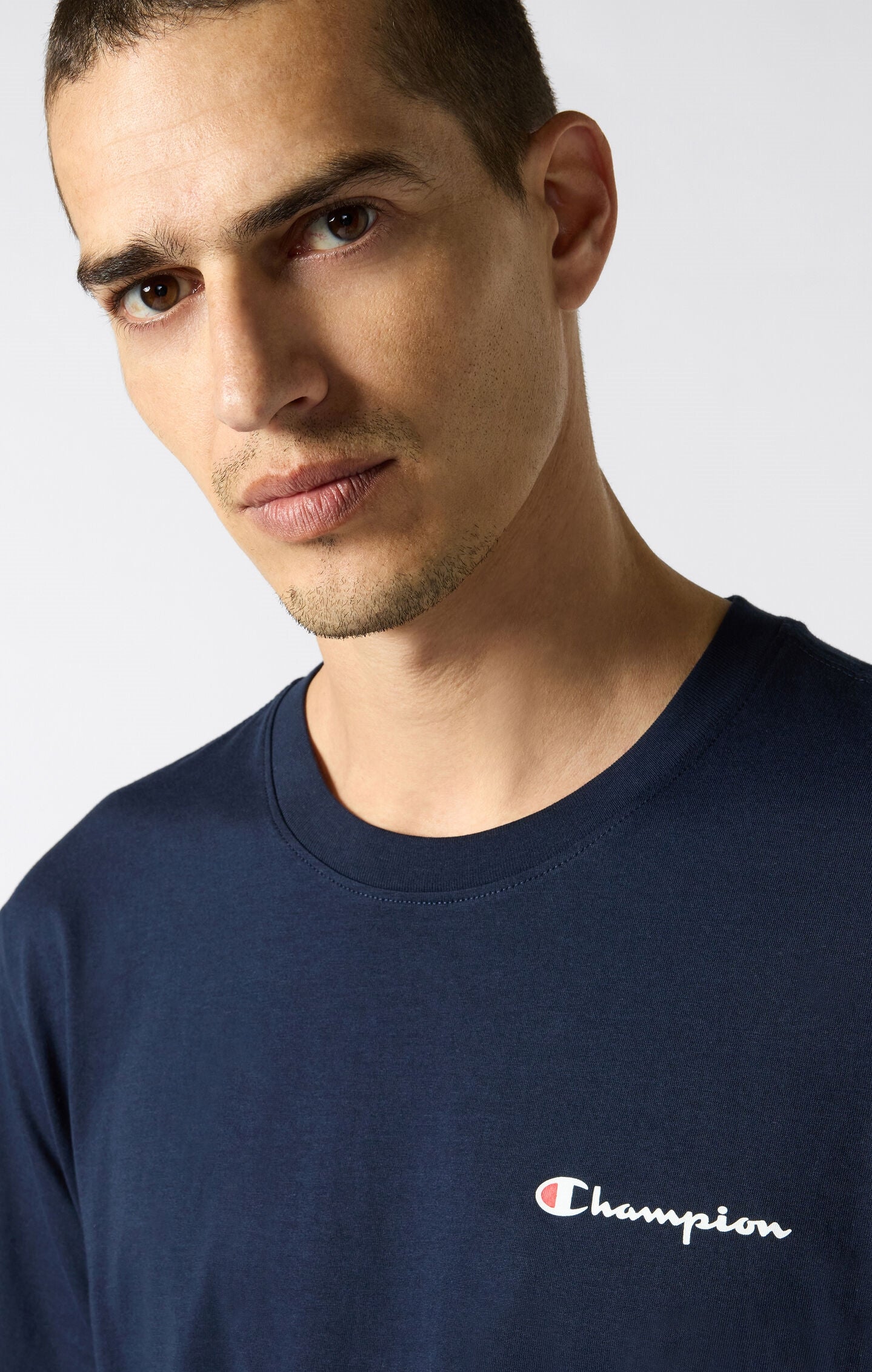 T-shirt in jersey di cotone con logo piccolo