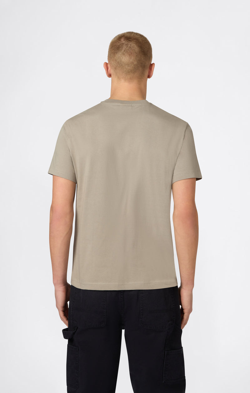 Camiseta Hombre Con Pequeño Logo C Bordado Icons