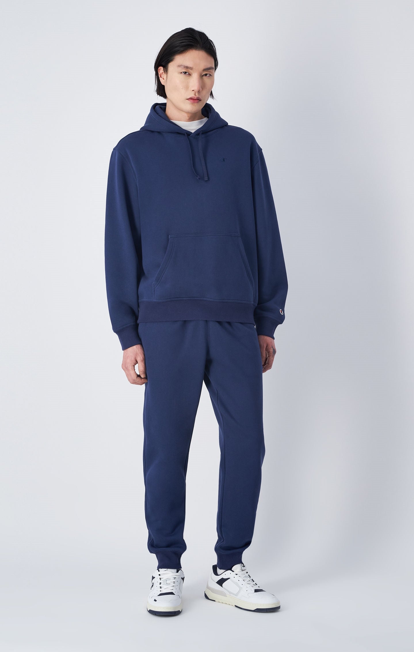 Pantaloni joggers in felpa con logo C tono su tono