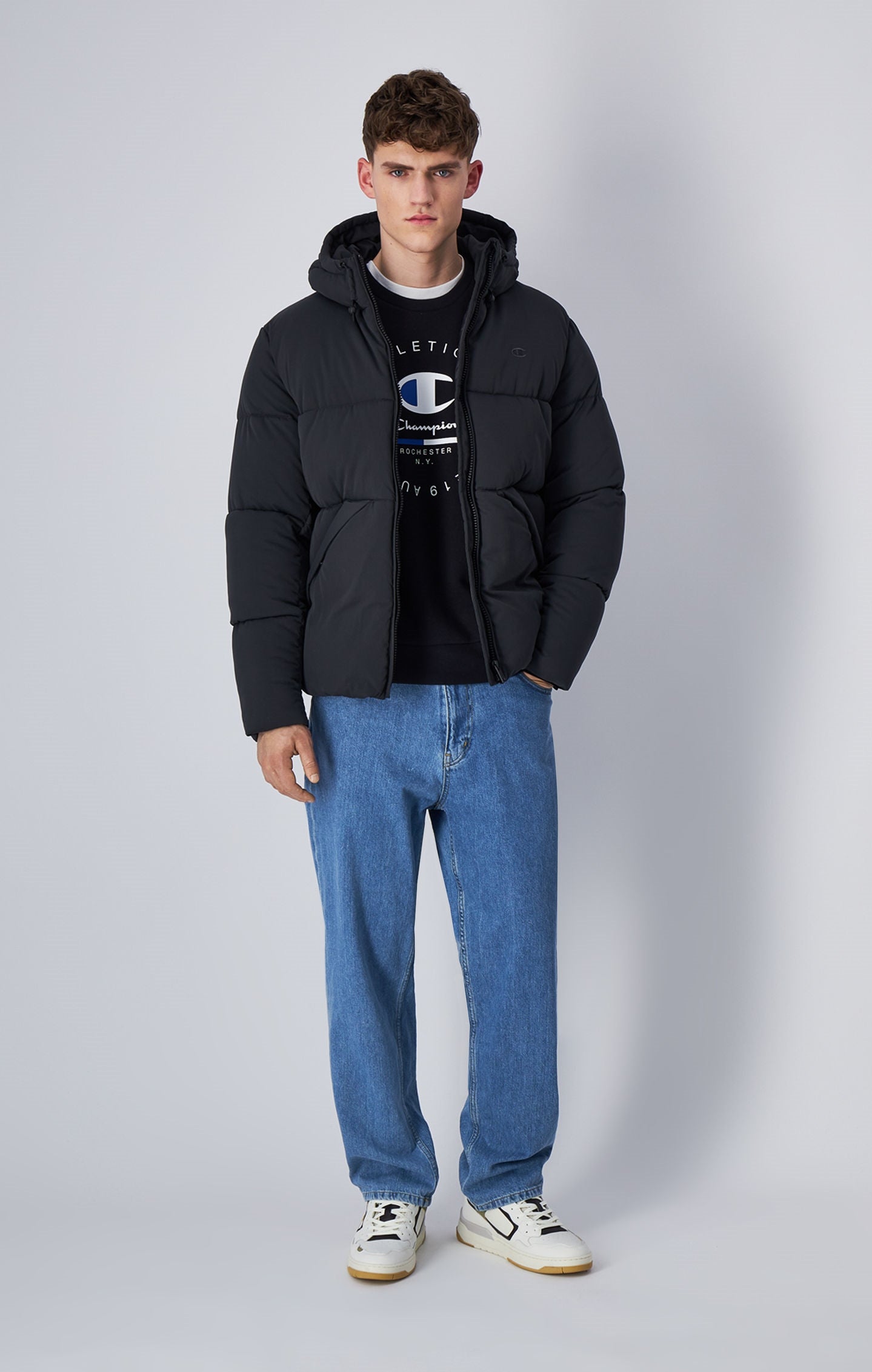 Piumino pesante con cappuccio