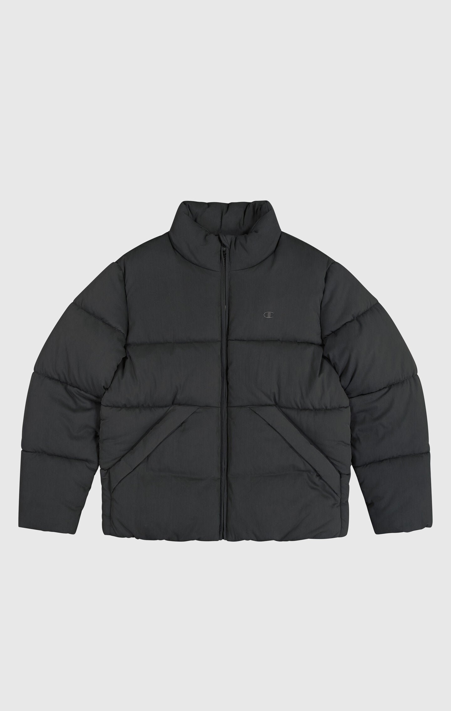 Piumino pesante a collo alto