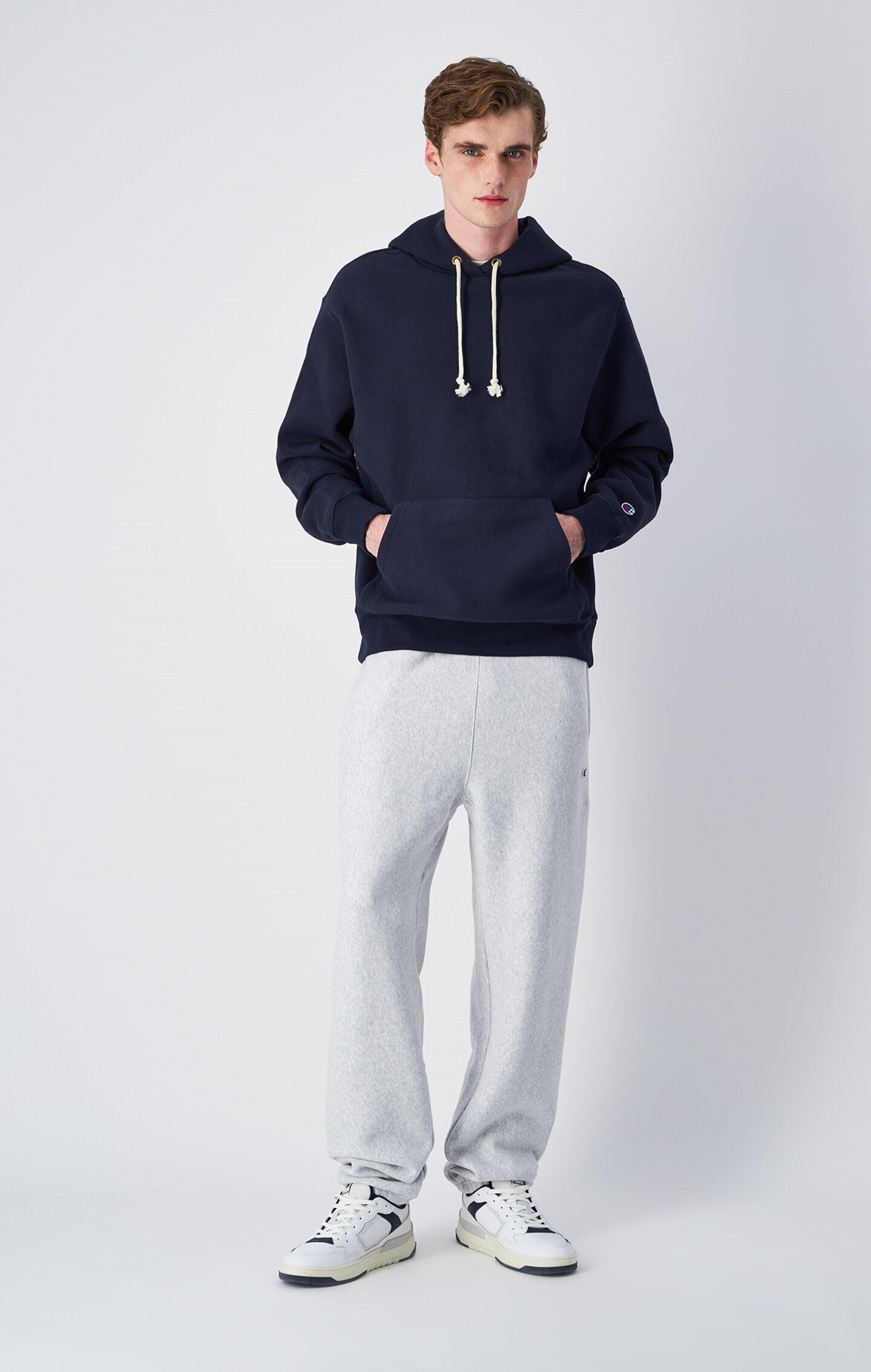 Felpa Pesante con Cappuccio e Interno Felpato Reverse Weave