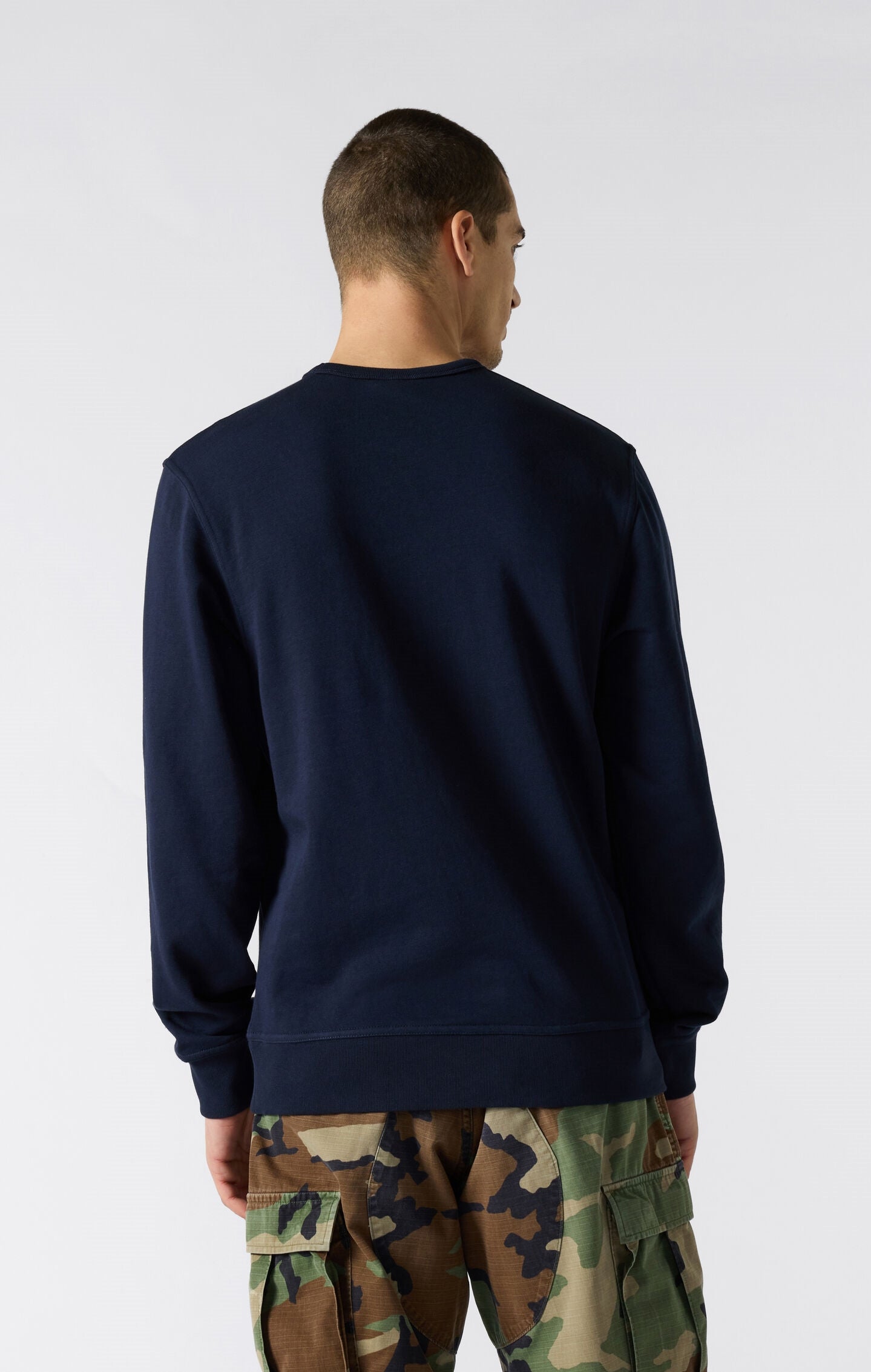 Men's Icons Lightweight Slim Fit Crewneck Sweatshirt
