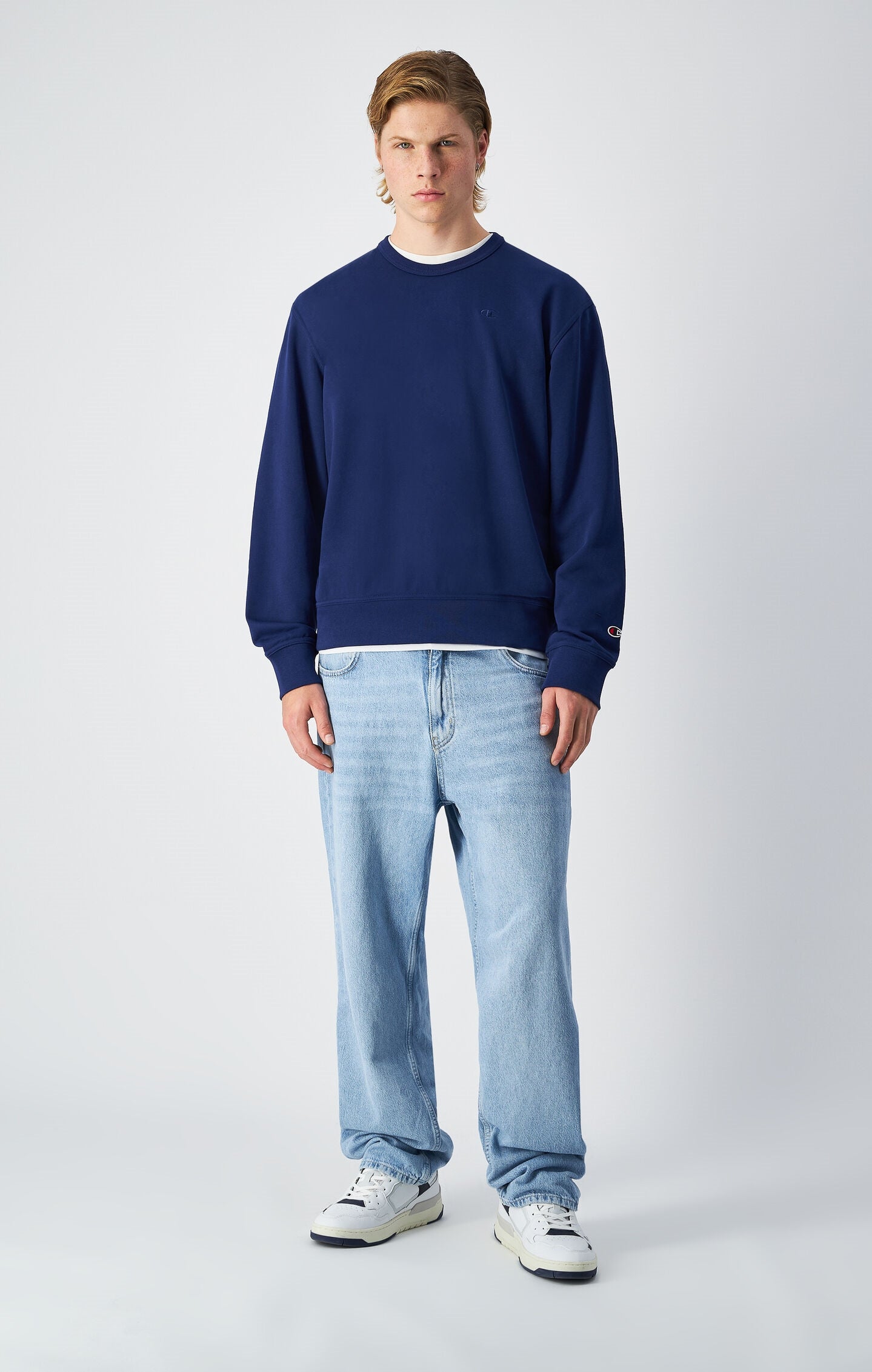 Sweat Léger avec Logo Brodé Ton sur Ton Homme