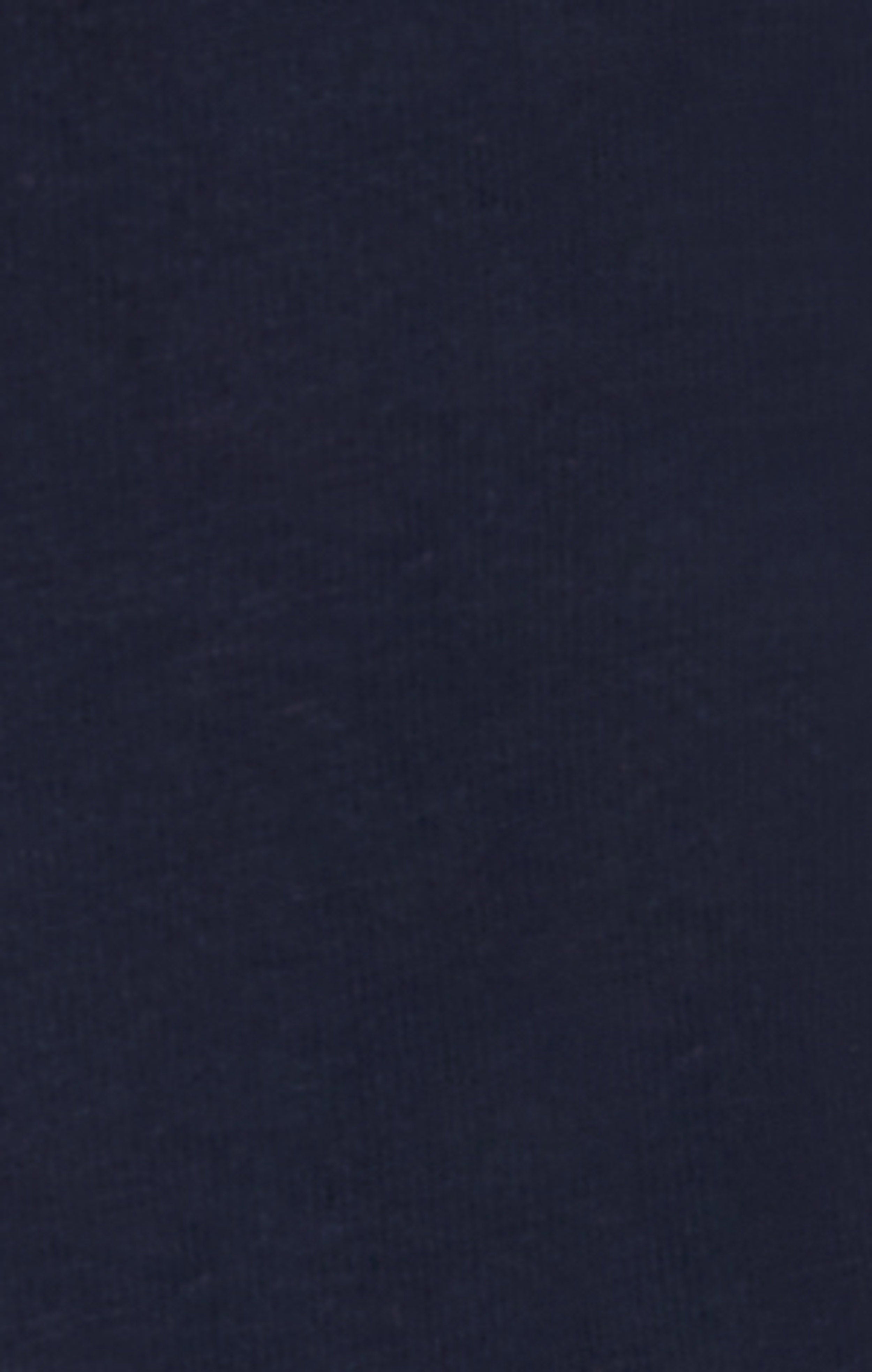 Slim Fit Men's Bermuda Light Shorts with Zip Pockets Icons