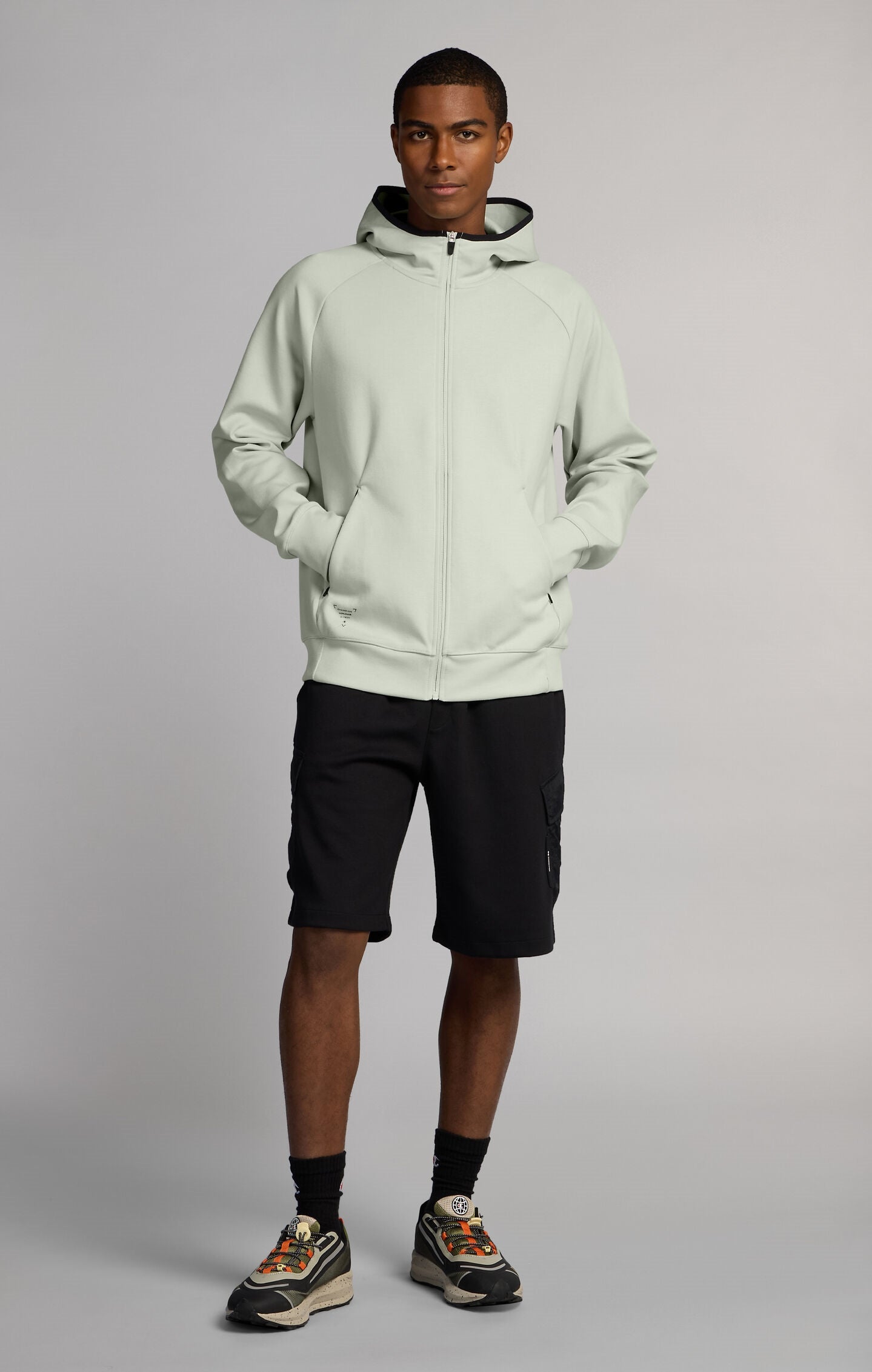 Men's Slim Fit Hooded Zip Sweatshirt in Stretch Interlock C-Tech