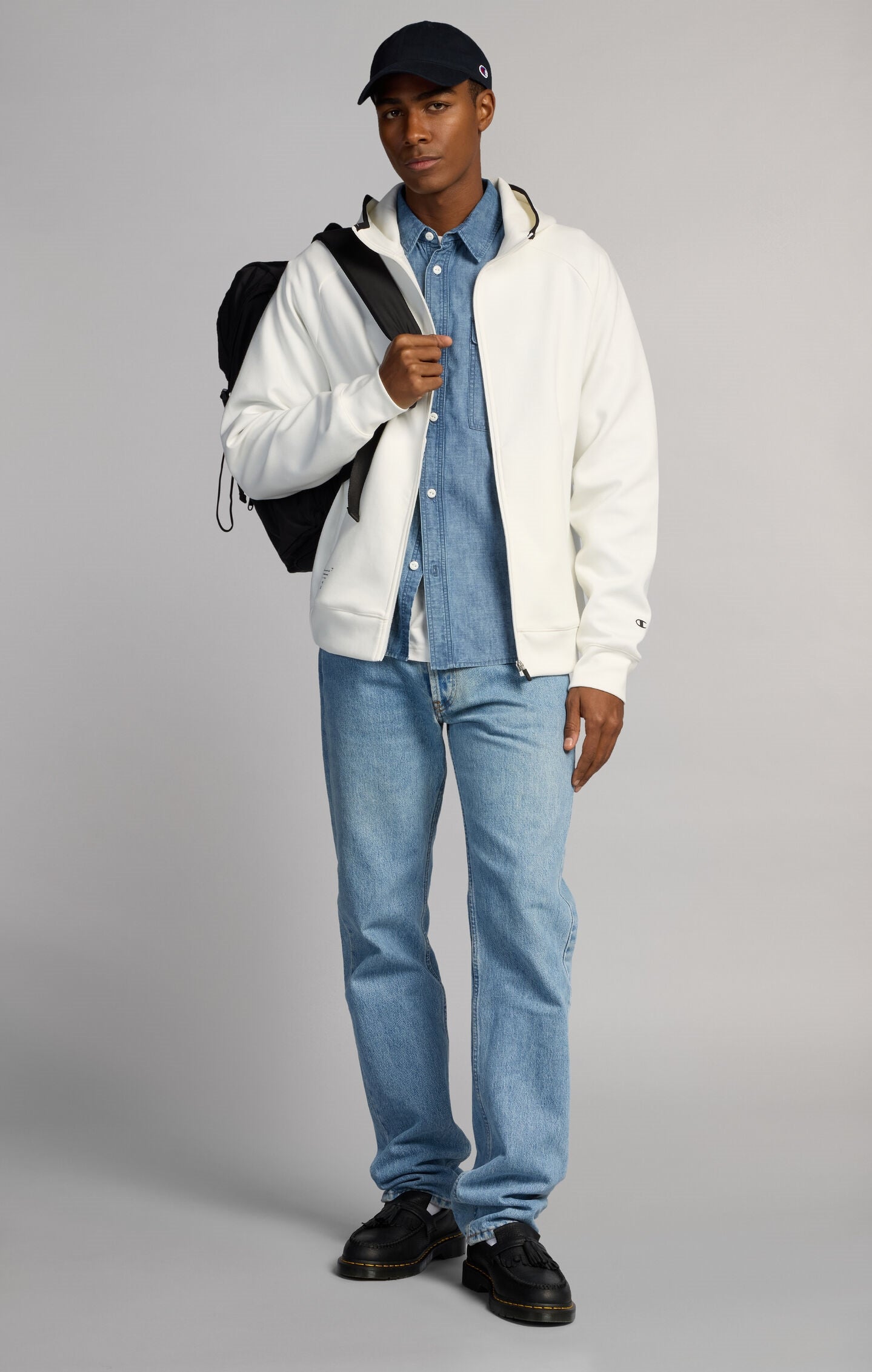 Men's Slim Fit Hooded Zip Sweatshirt in Stretch Interlock C-Tech