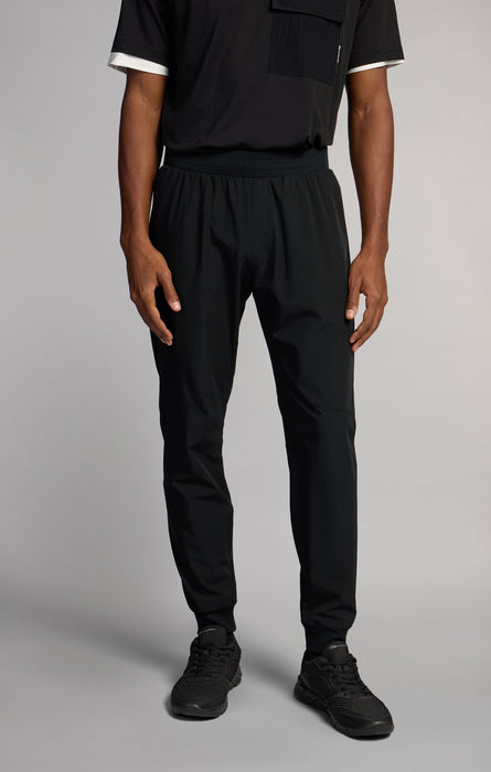 Men's Slim Fit Trousers in Lightweight Nylon C-Tech