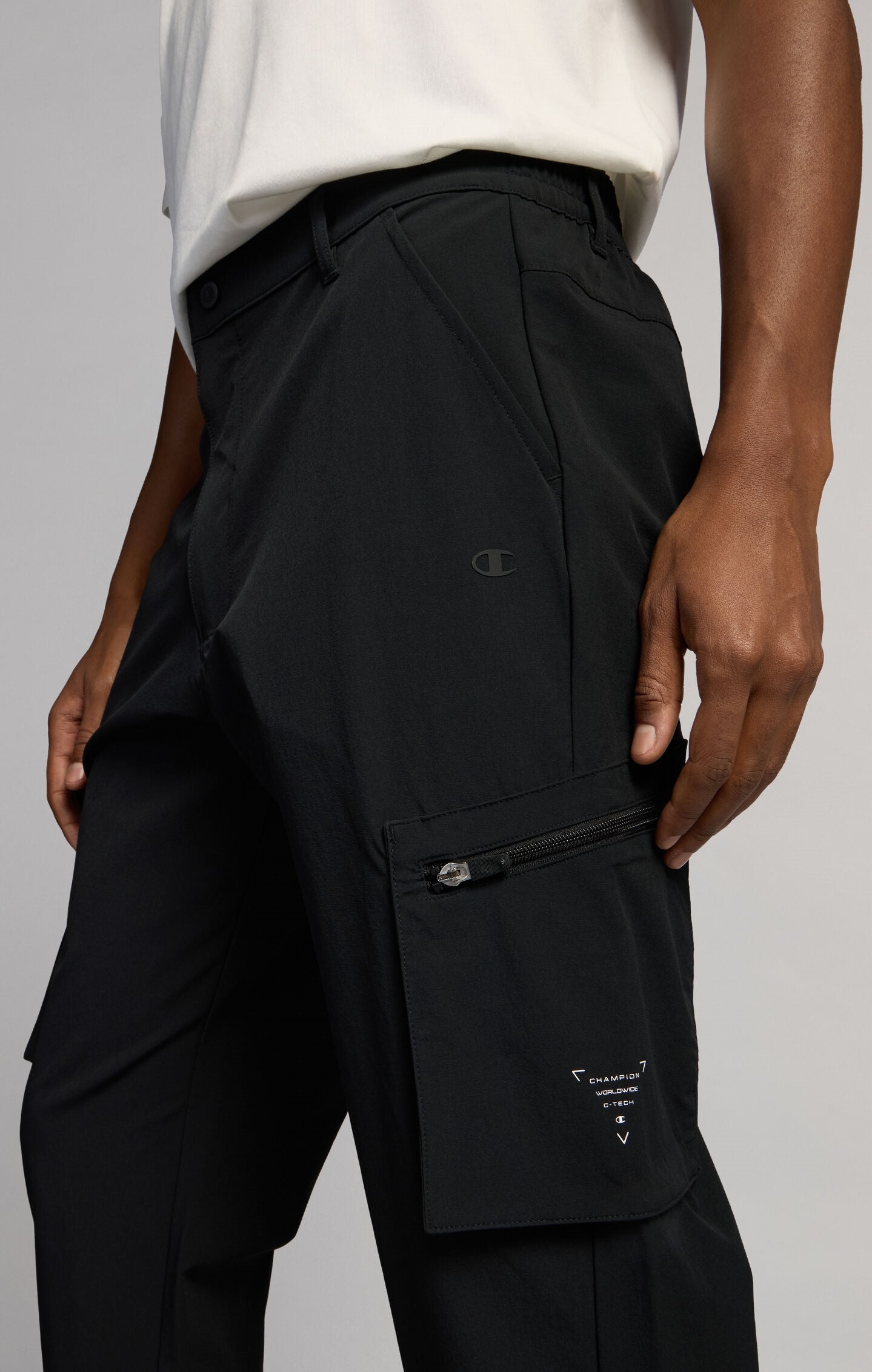 パンツ everyone cotton nylon cargo pants Relaxed Fit Nylon cargo trousers - Light sage green - Men