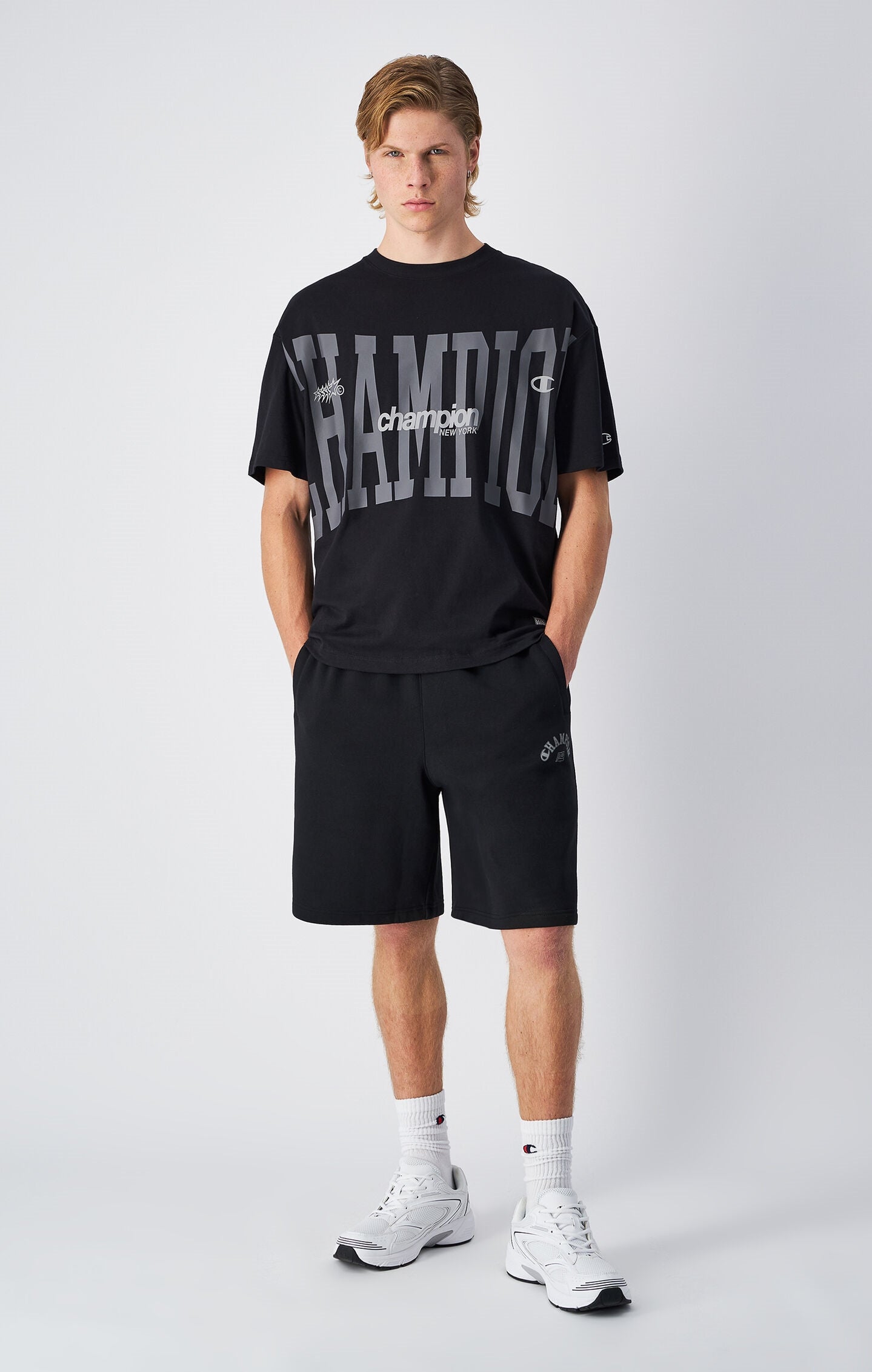 Pantaloneta larga negra para hombre